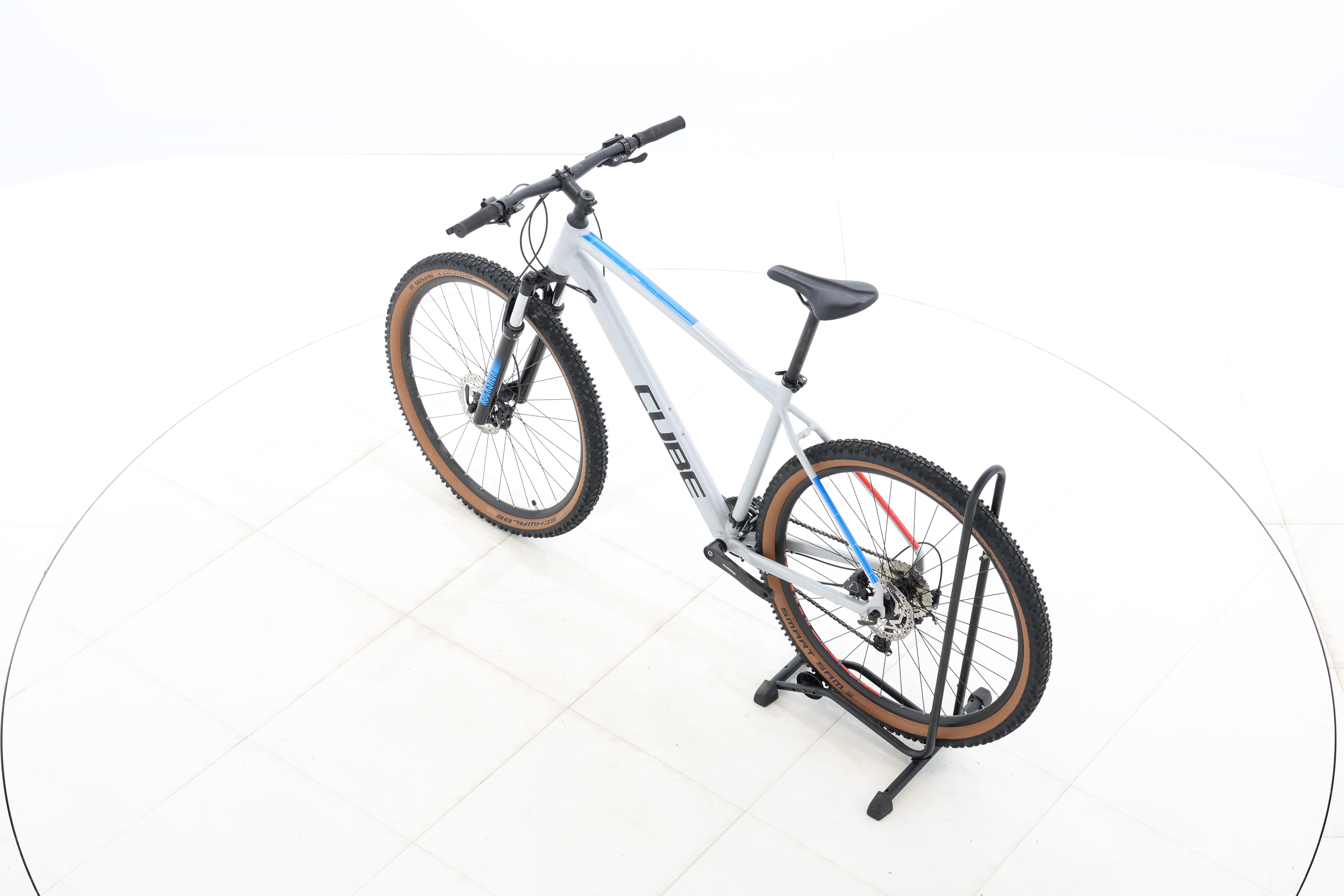 c502bbfd-c40e-4926-a24c-54fae3ece7e6