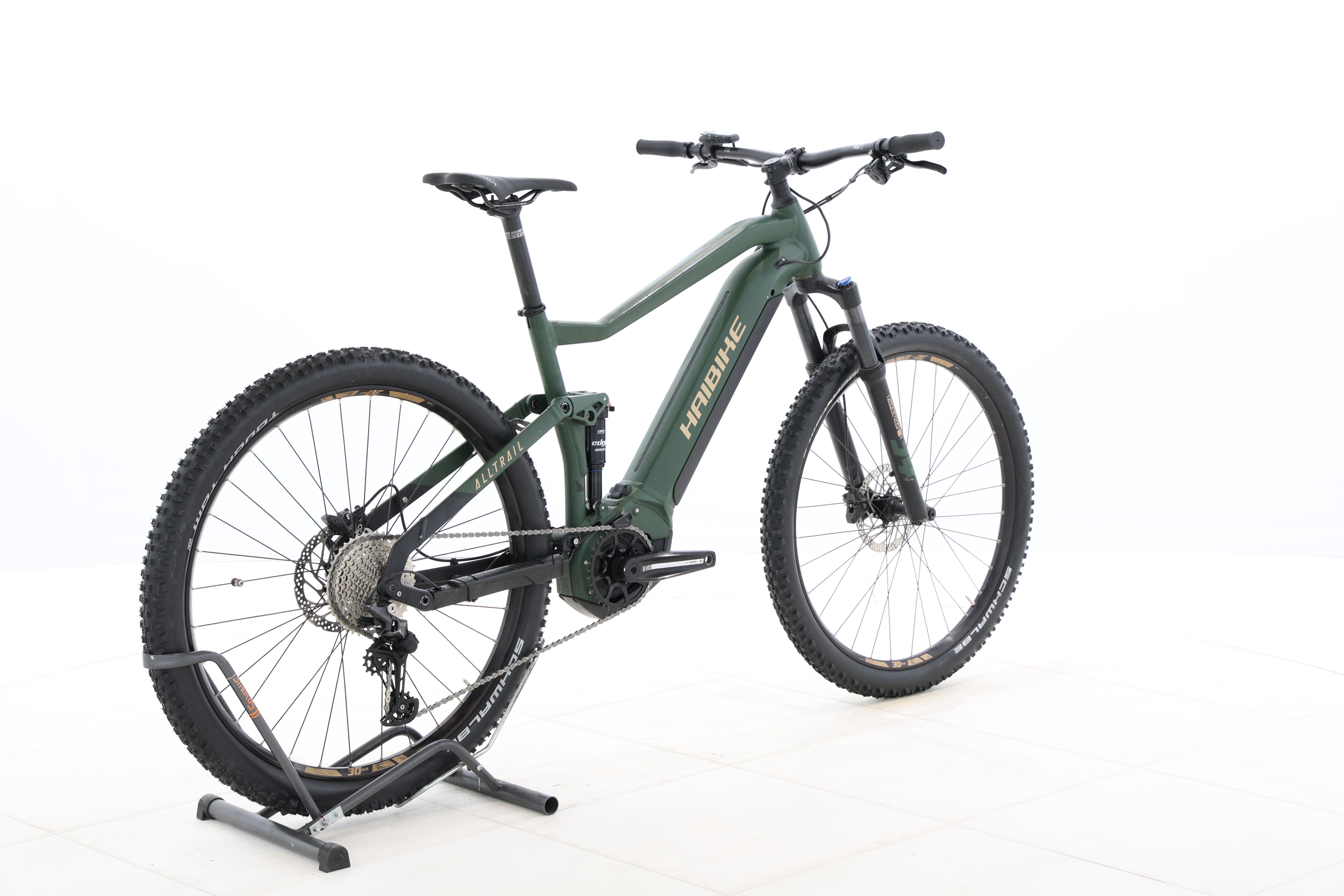 53cce338-91f3-4109-aefe-2aac38c6693f