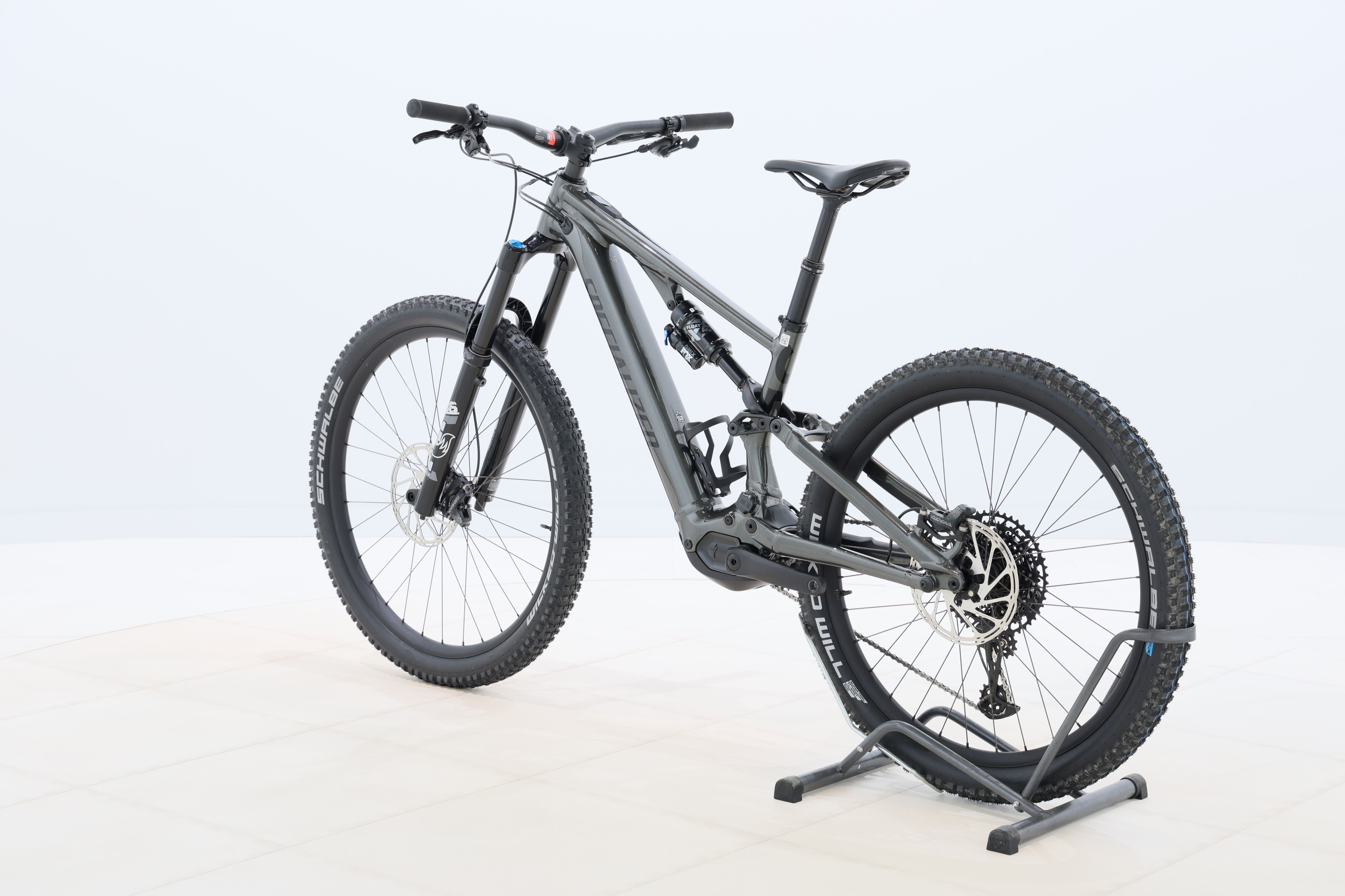 778d7cc5-0e44-44f4-bdc3-ed95e7c6b0bd