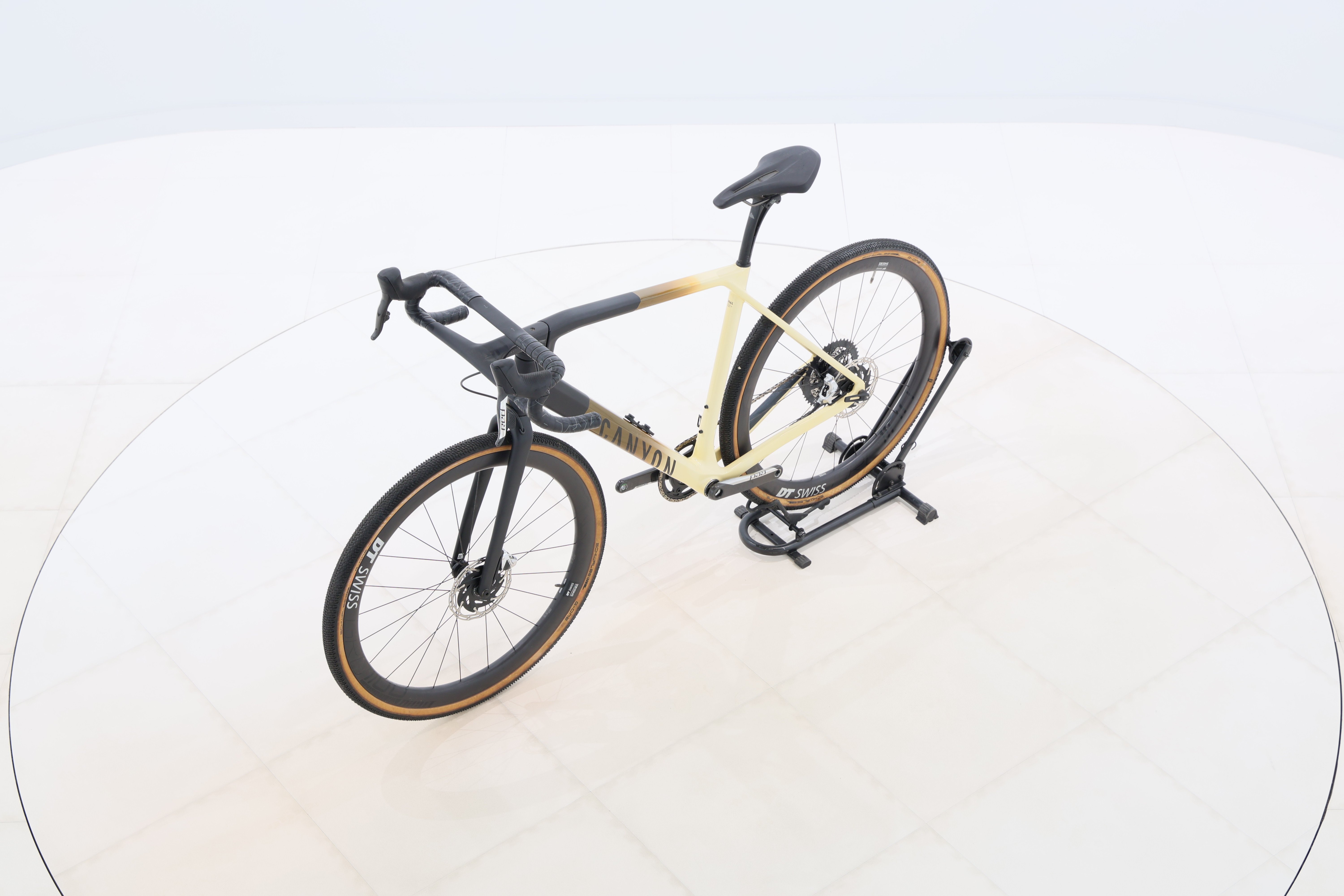 49e8dcc5-82b6-4bcf-898e-8a7e74b4f2f7