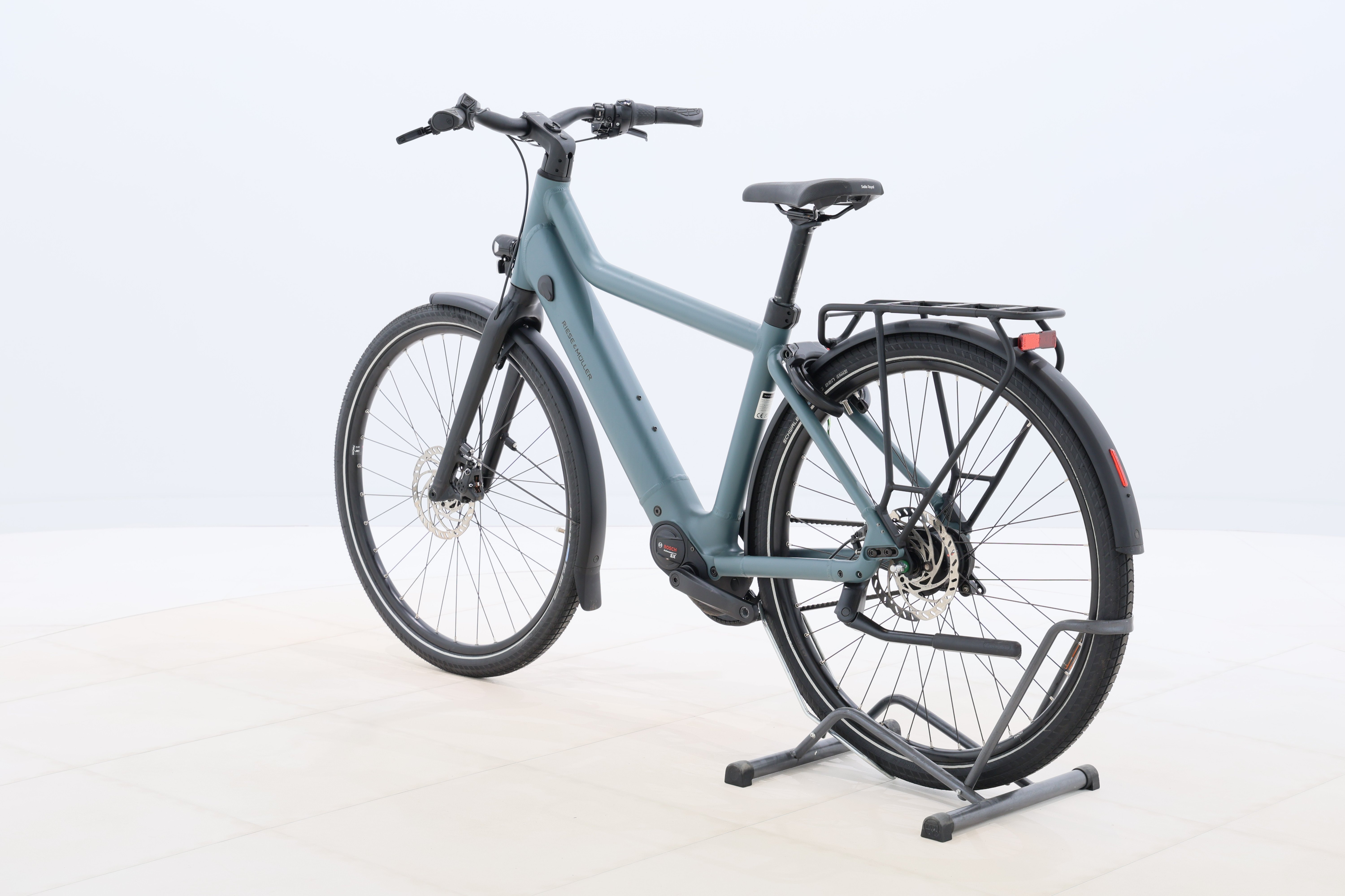 ac4ba6f6-b37d-4781-8e41-962d9e3bb5fb