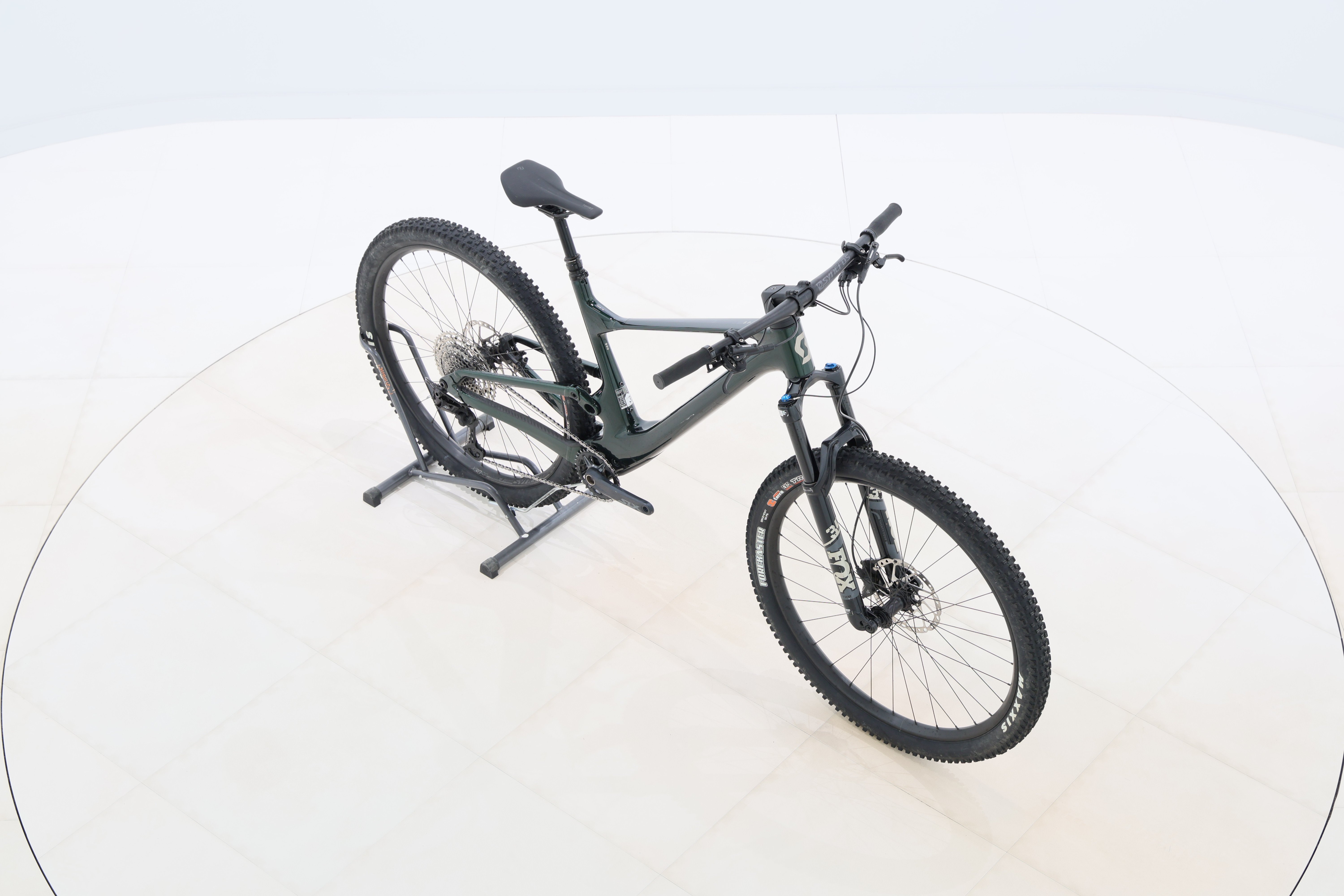 1028a9b1-20cd-4c26-a0b6-1a2f1dcf8445