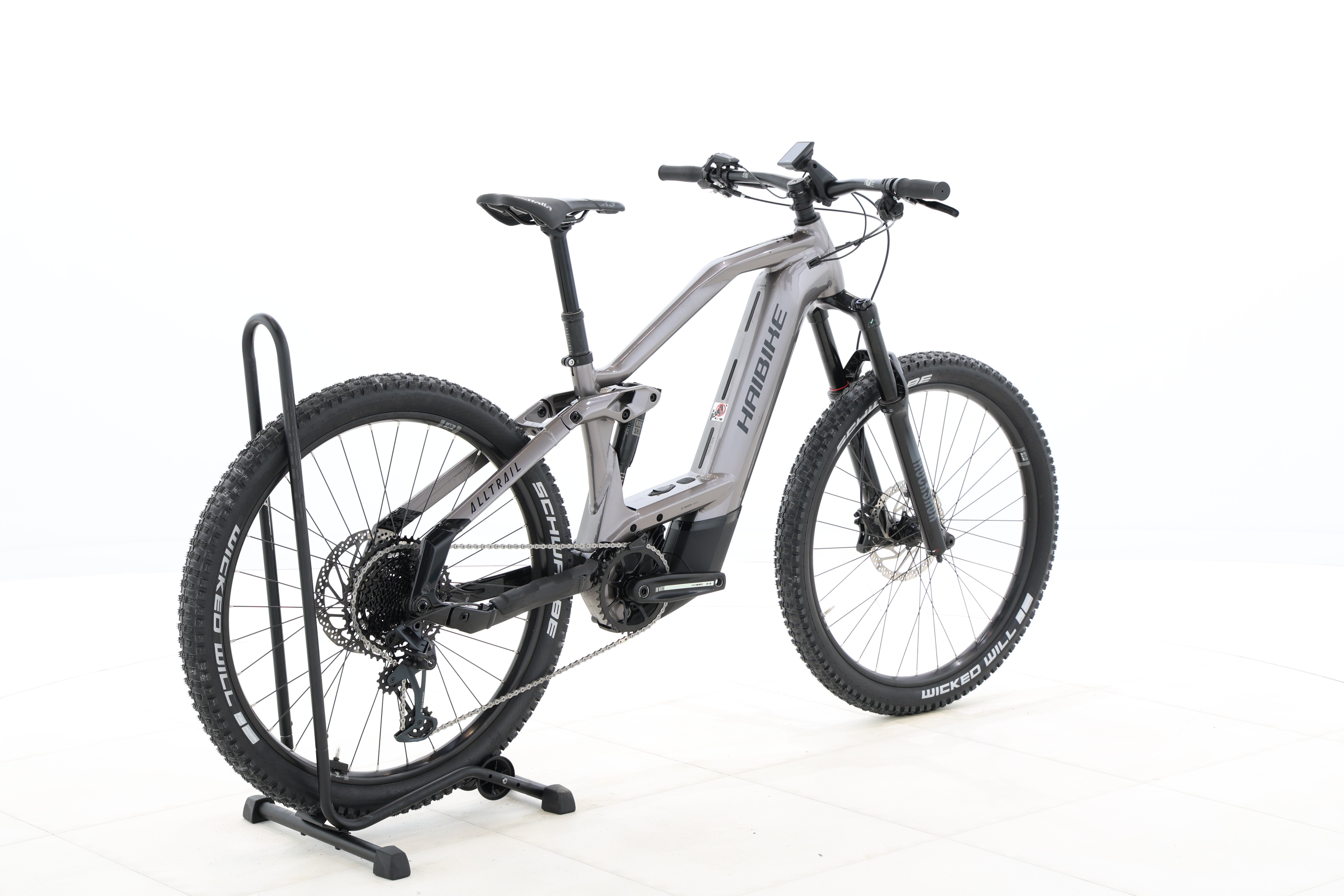 c1cd1391-72df-47b5-8df5-d74296139e38