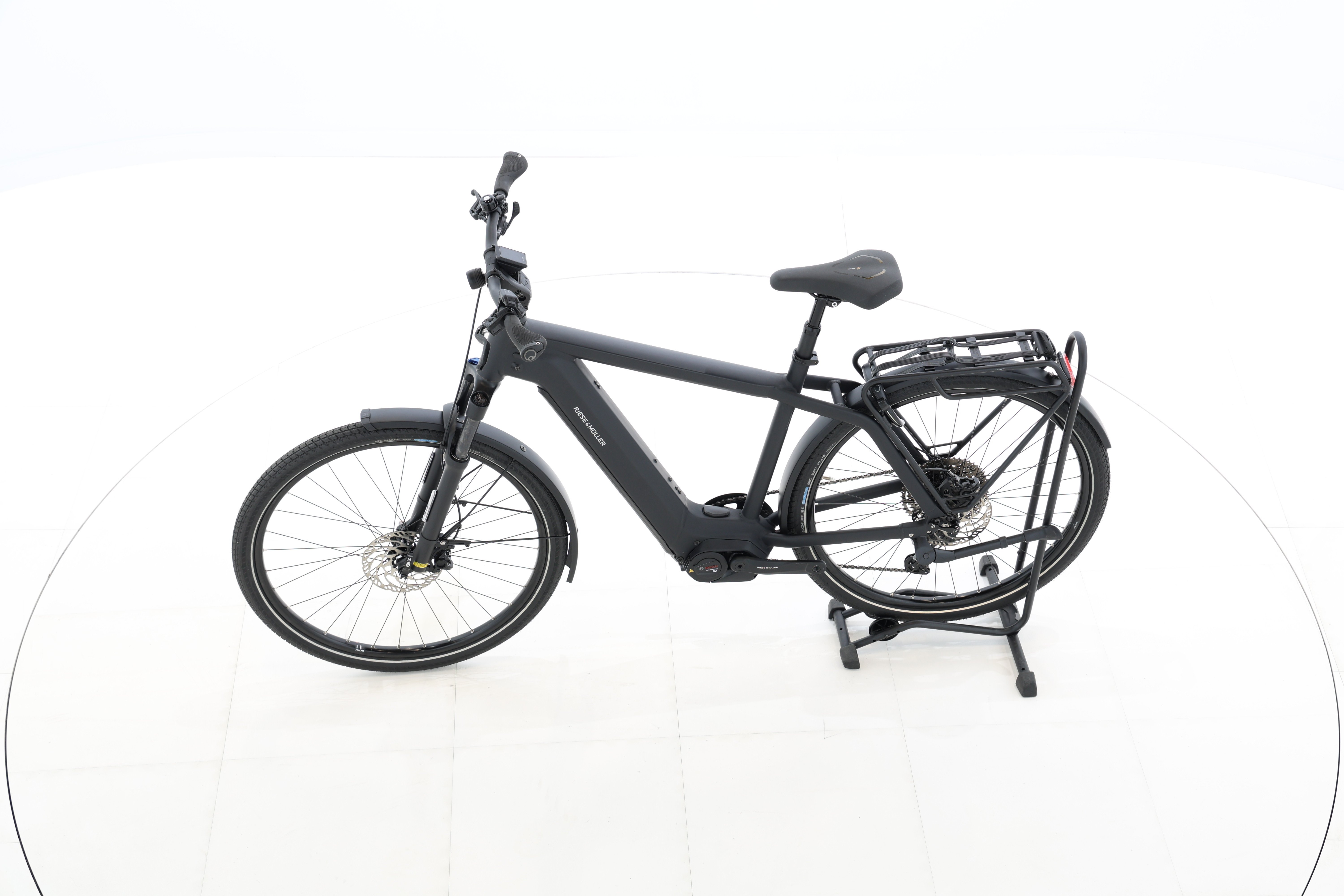 2b1f8d6a-e127-4245-986a-8a274b5f1452