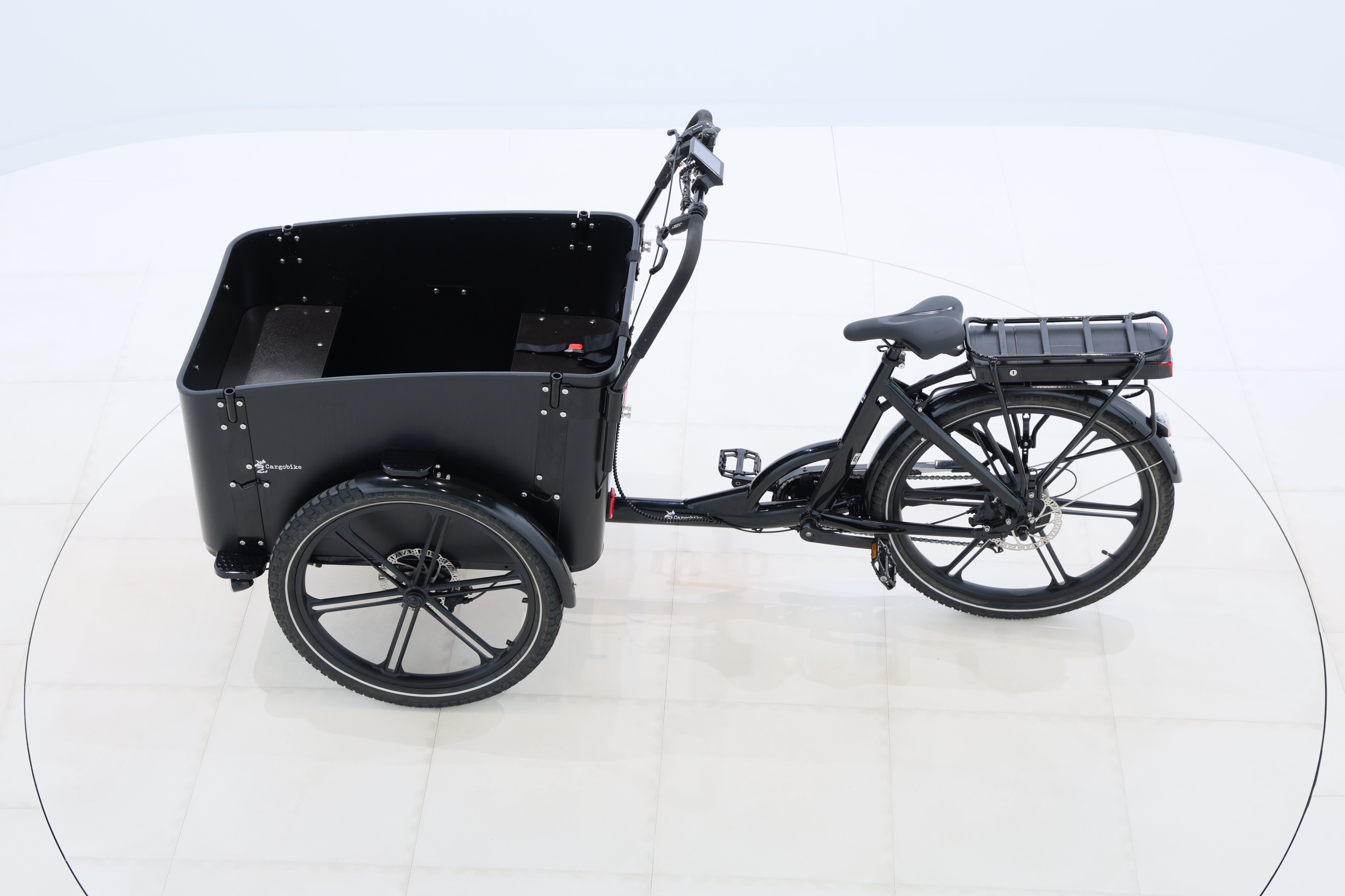 24c018f9-f493-4942-80d5-25e74ae0b1d8