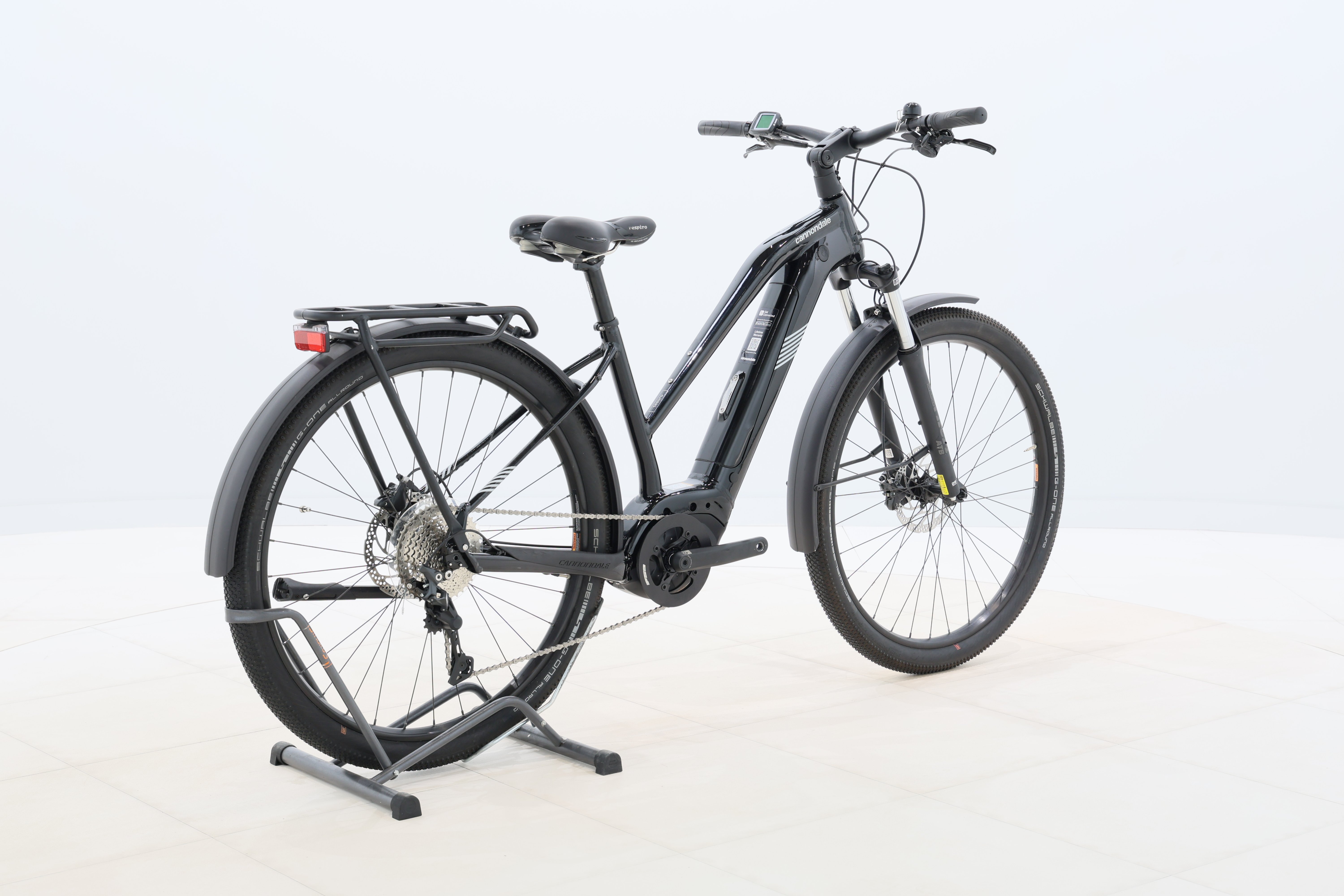 6cd3c36b-bad4-43a4-b48c-96a4163b2781