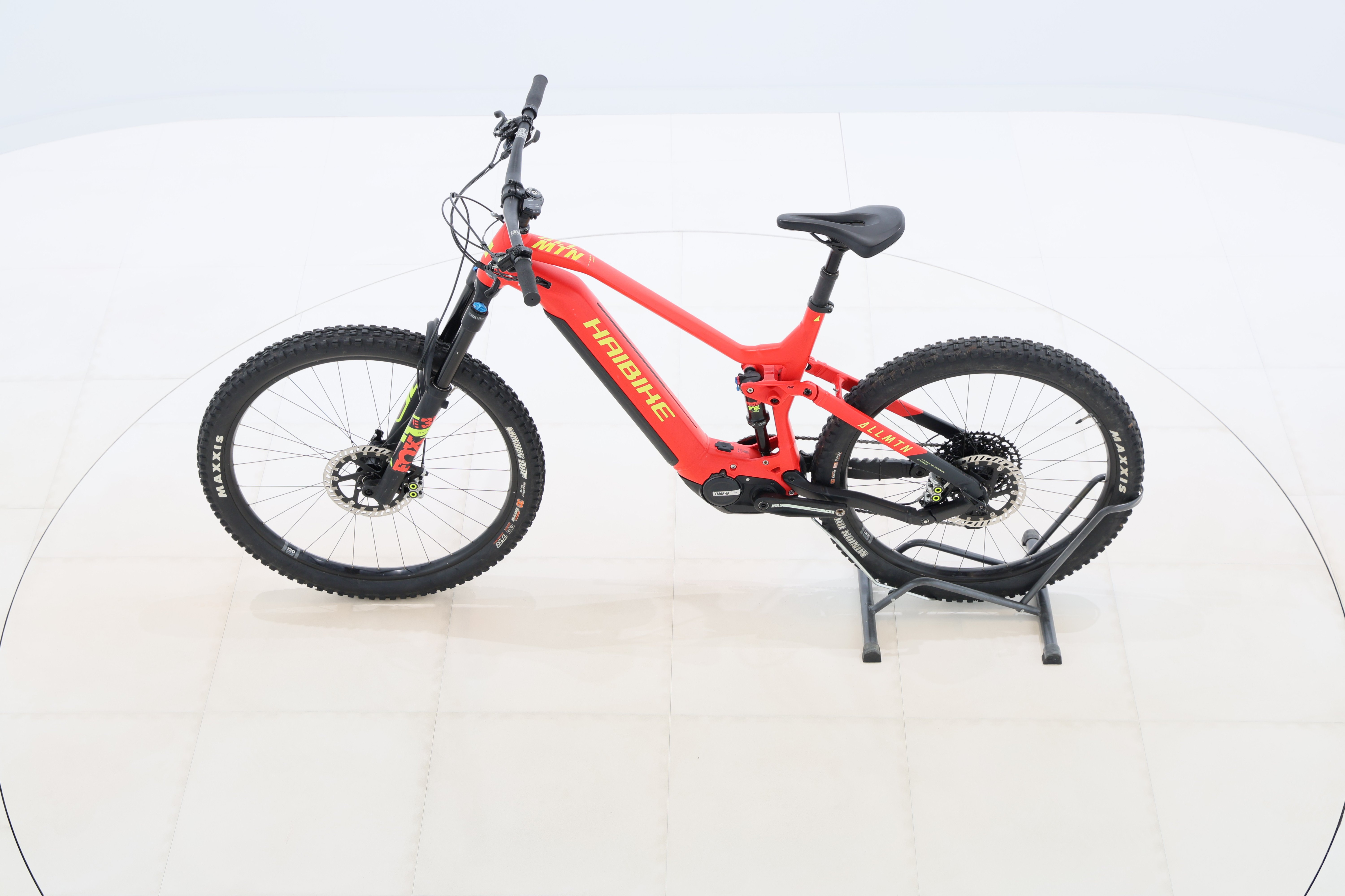 0f0202f2-c1f9-4b52-9dcb-e6c26de14732