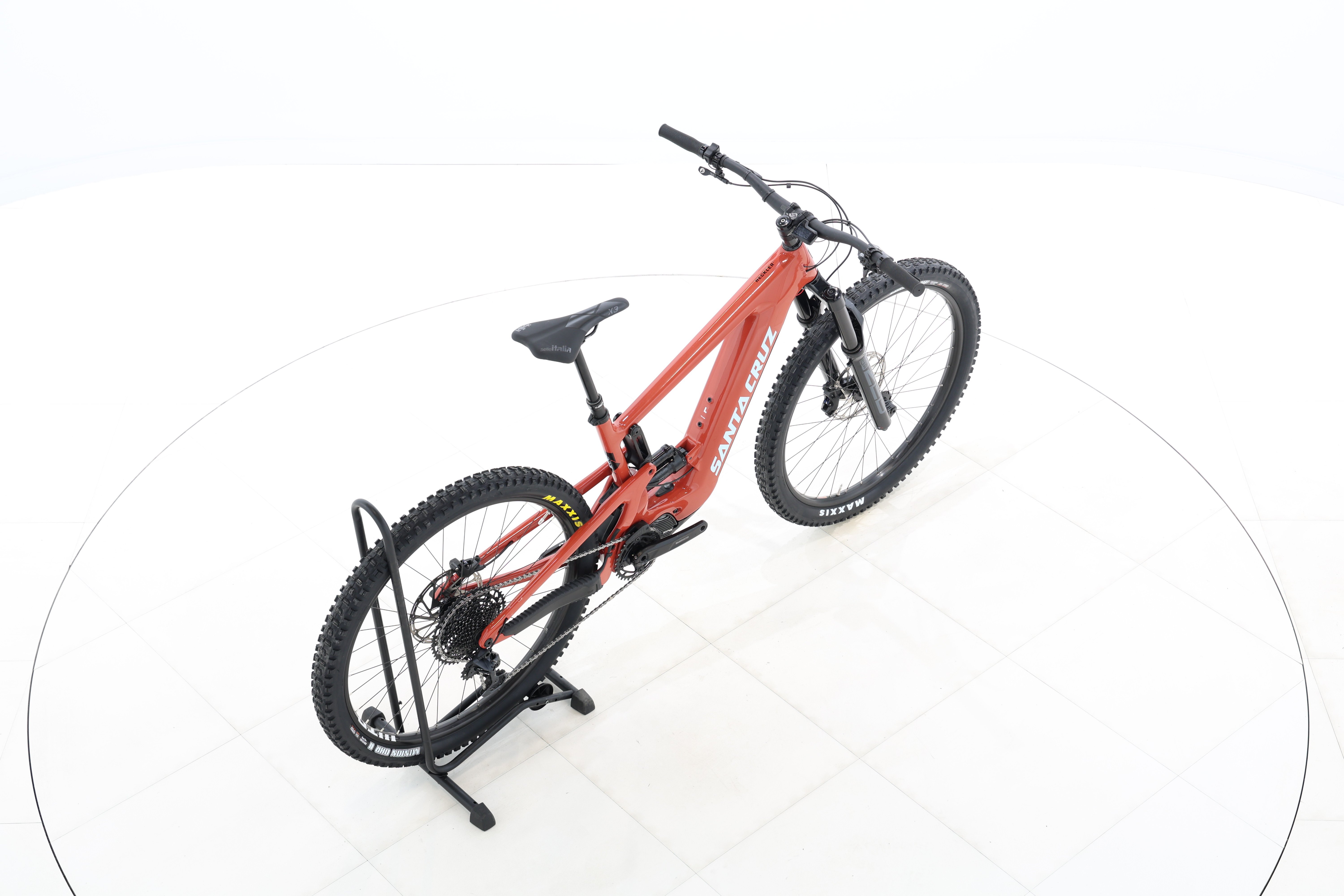 44b28a89-9116-4a25-9689-72c43bd8956a