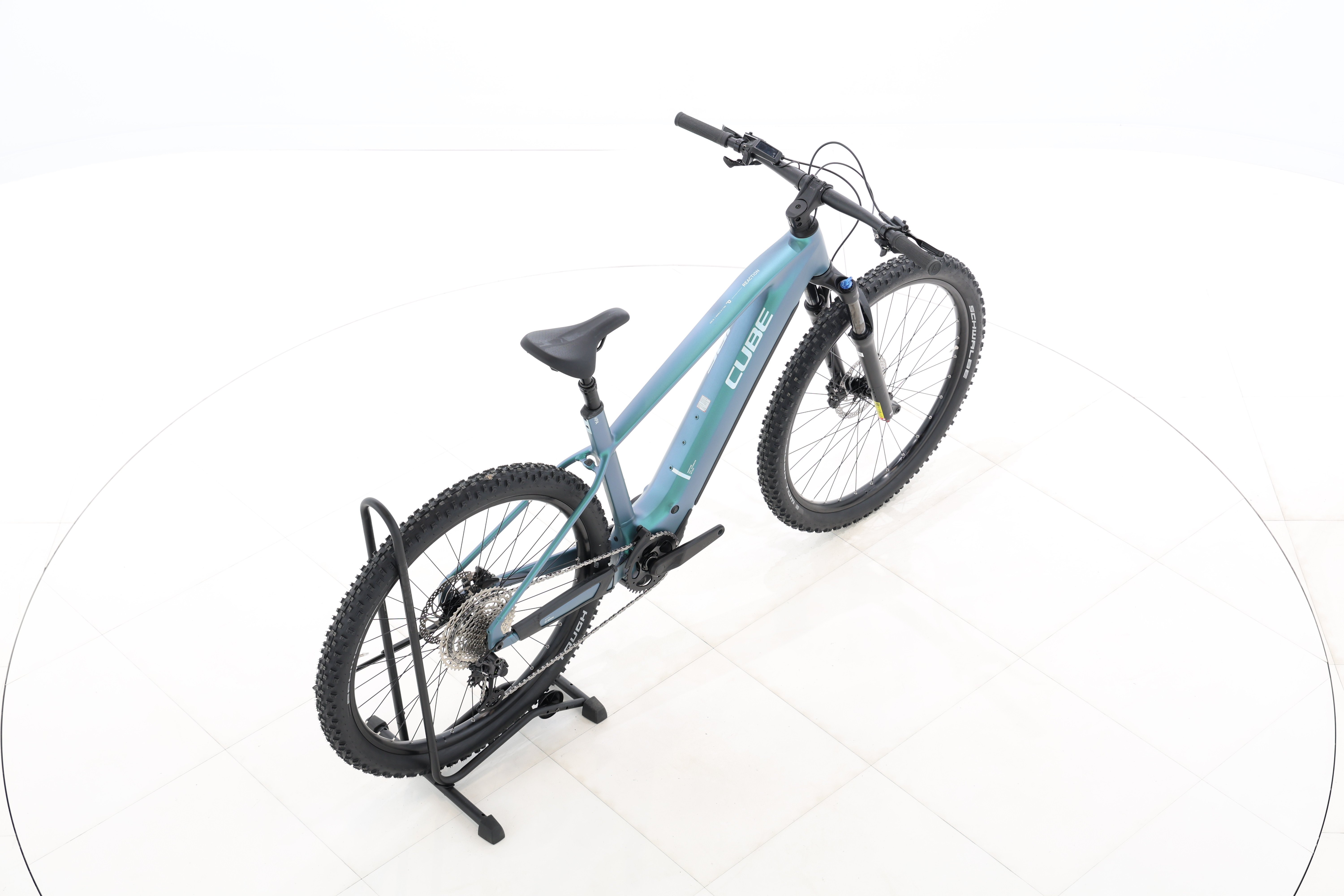 c9049f0c-fbd3-4f62-915f-ced79beb45fa