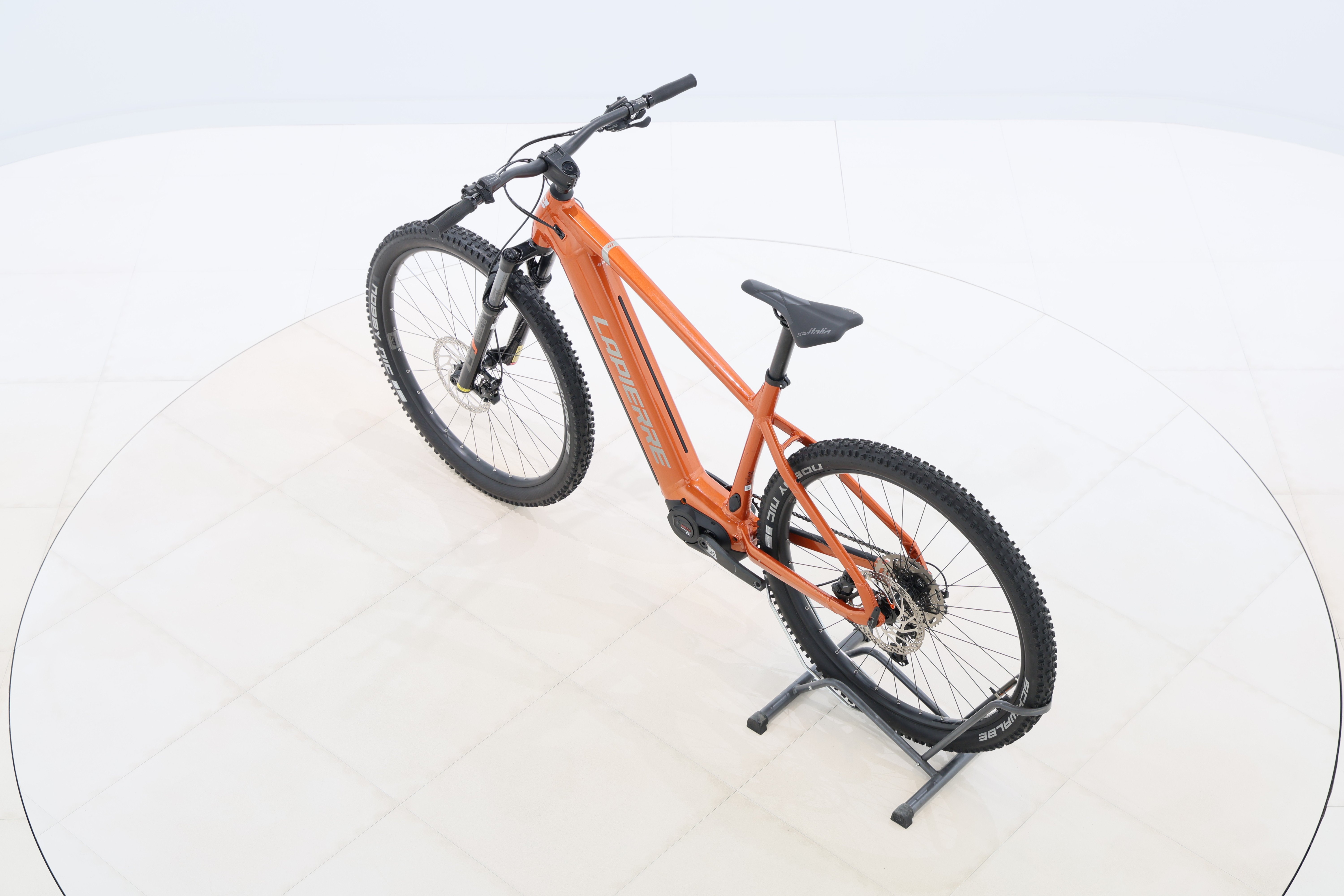 47b79c04-537b-4320-a6f1-03fce6fd4ba5