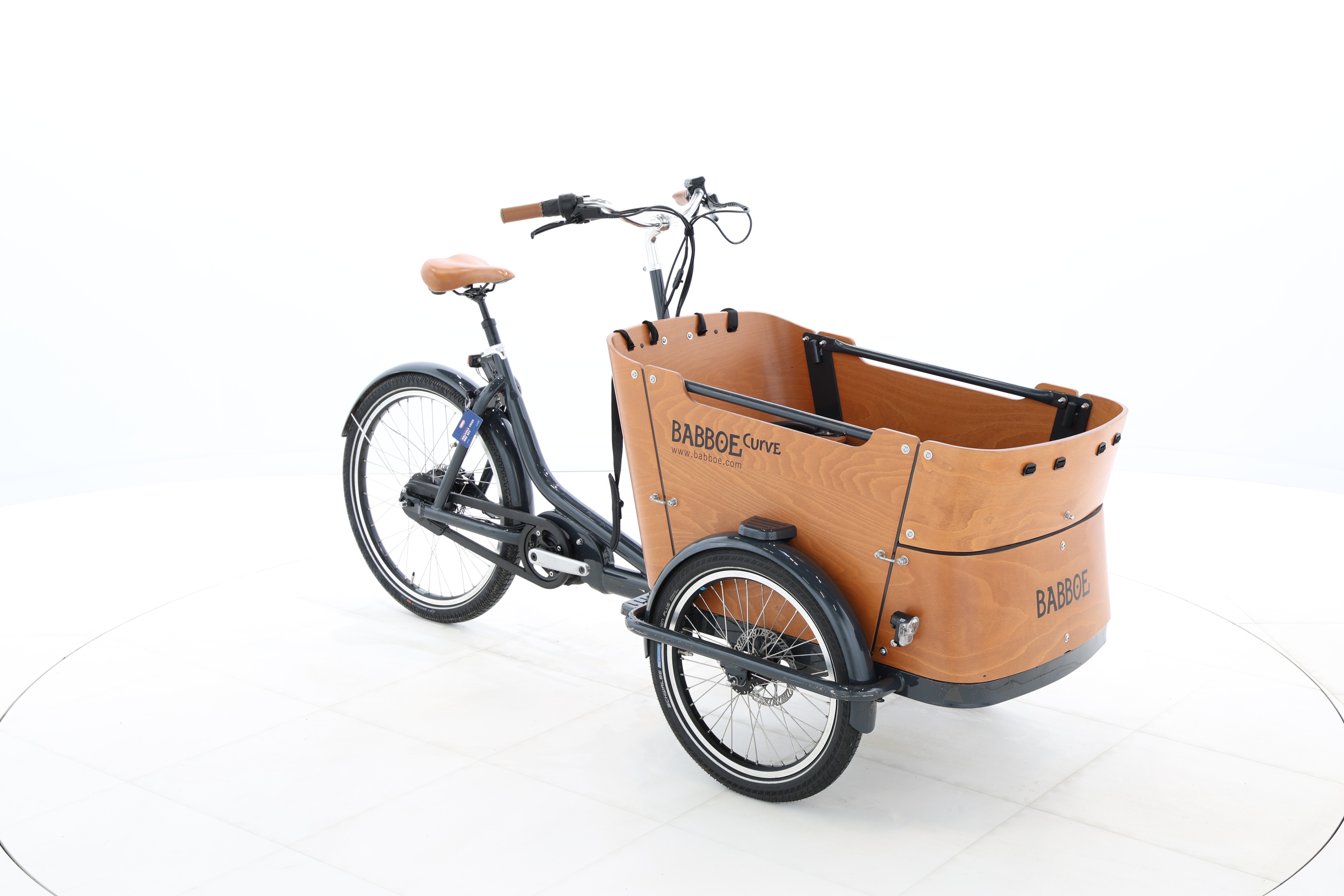 a67215ba-fd56-4cac-b45d-b248574a108f