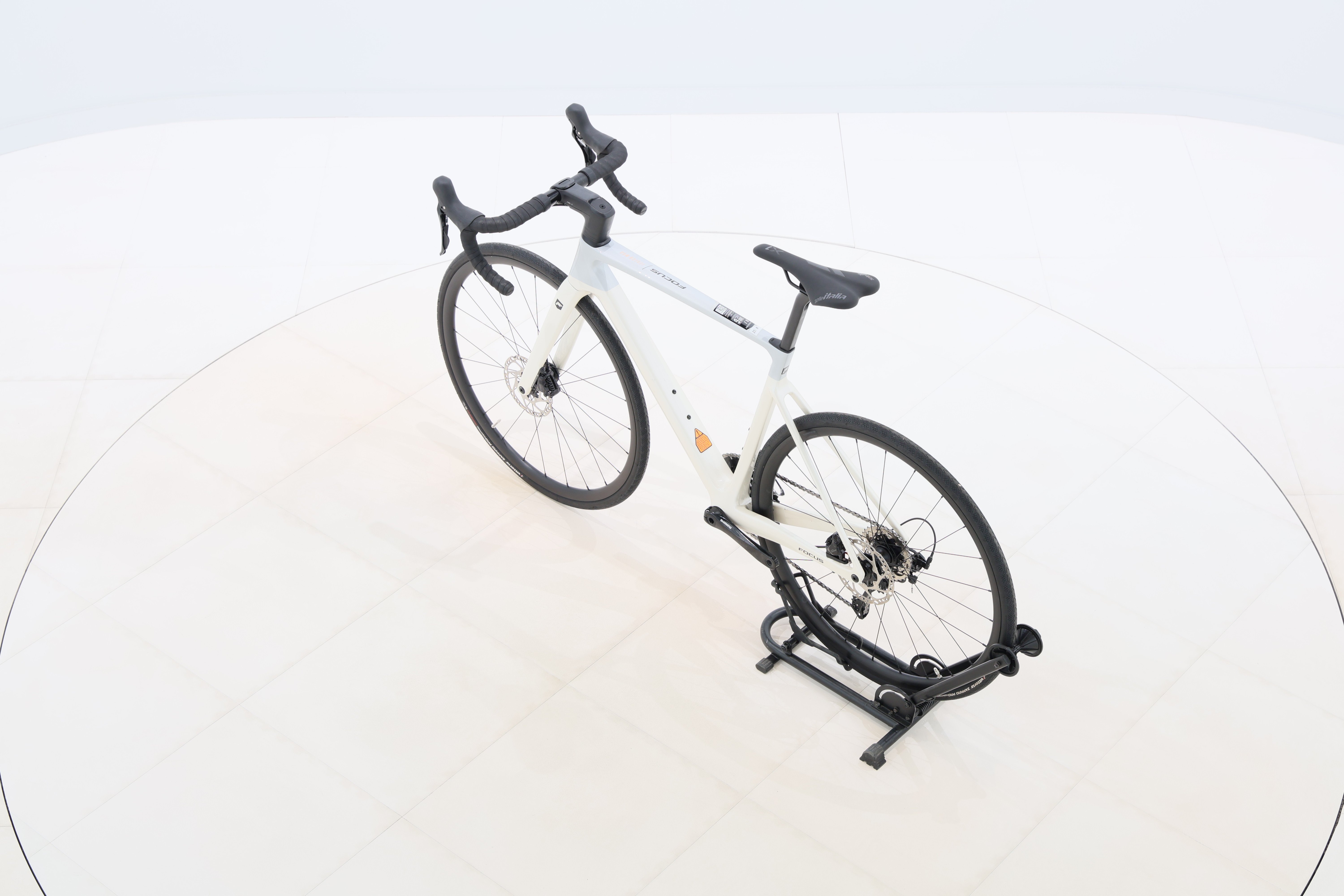 cbc91b31-07f5-42ed-a7b2-740e56d8e3f0