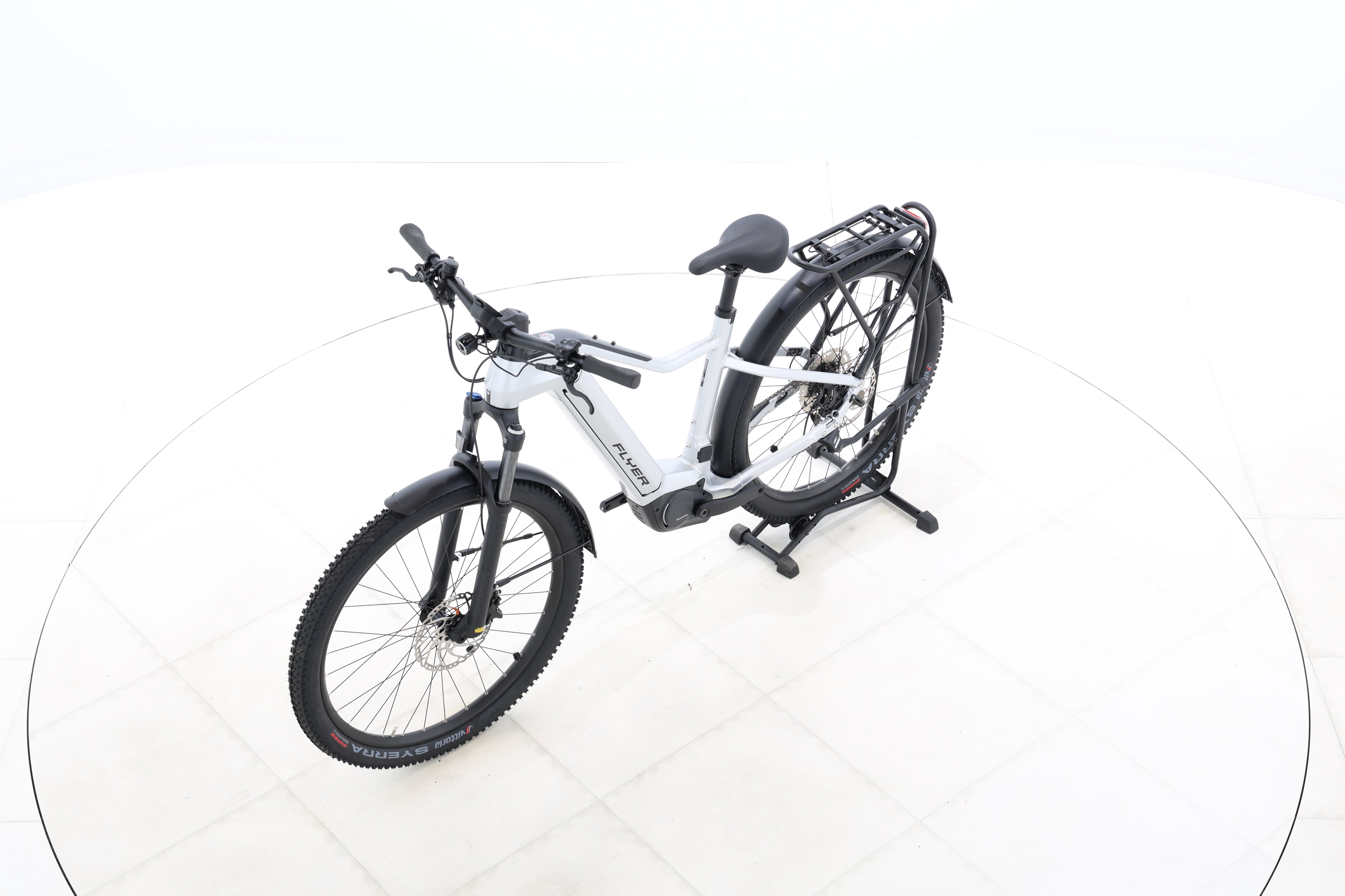 a9ffcb7e-d376-46dd-a402-4f64c162d44a