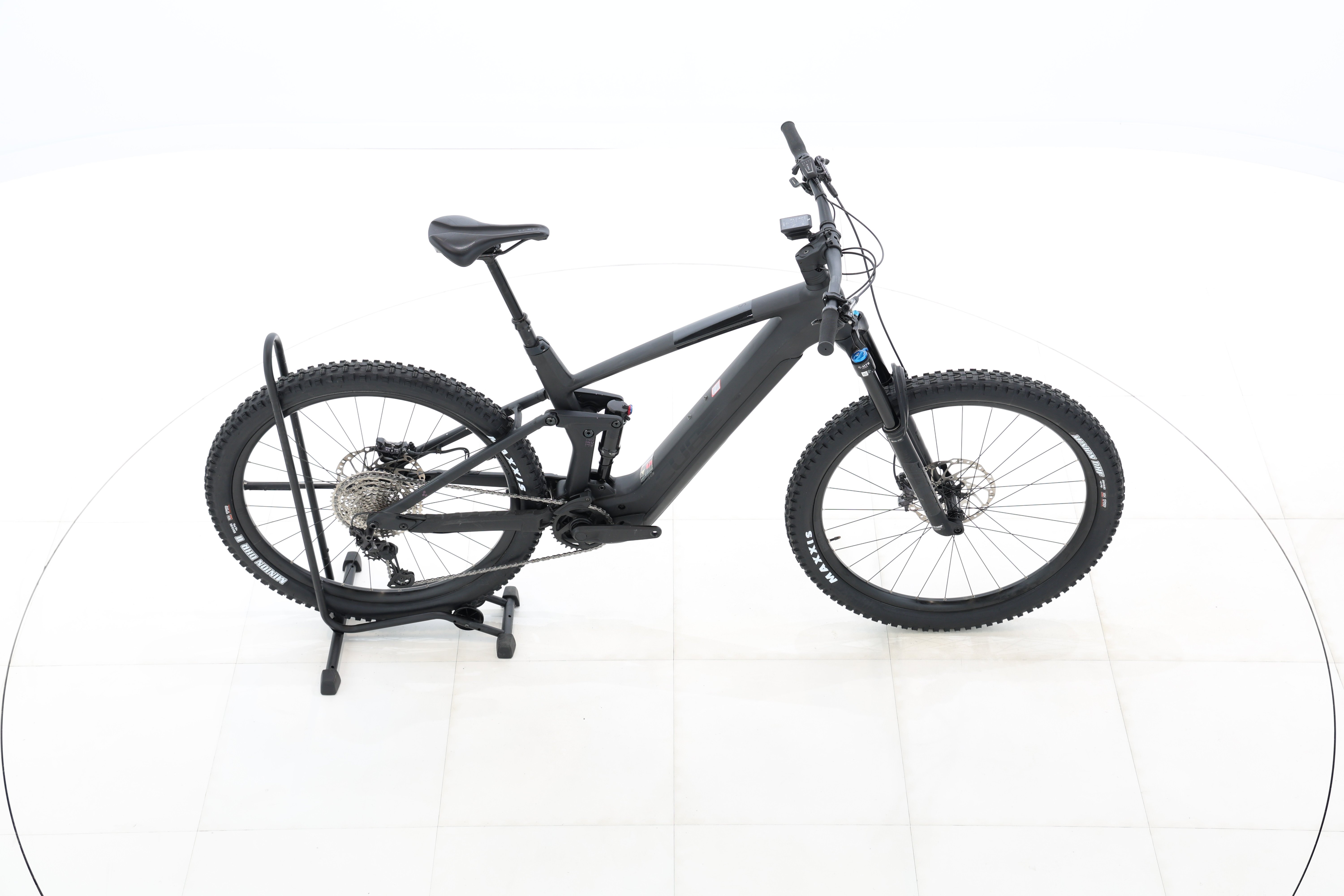 8d00ecc6-5783-43fa-b575-c15ca4072149