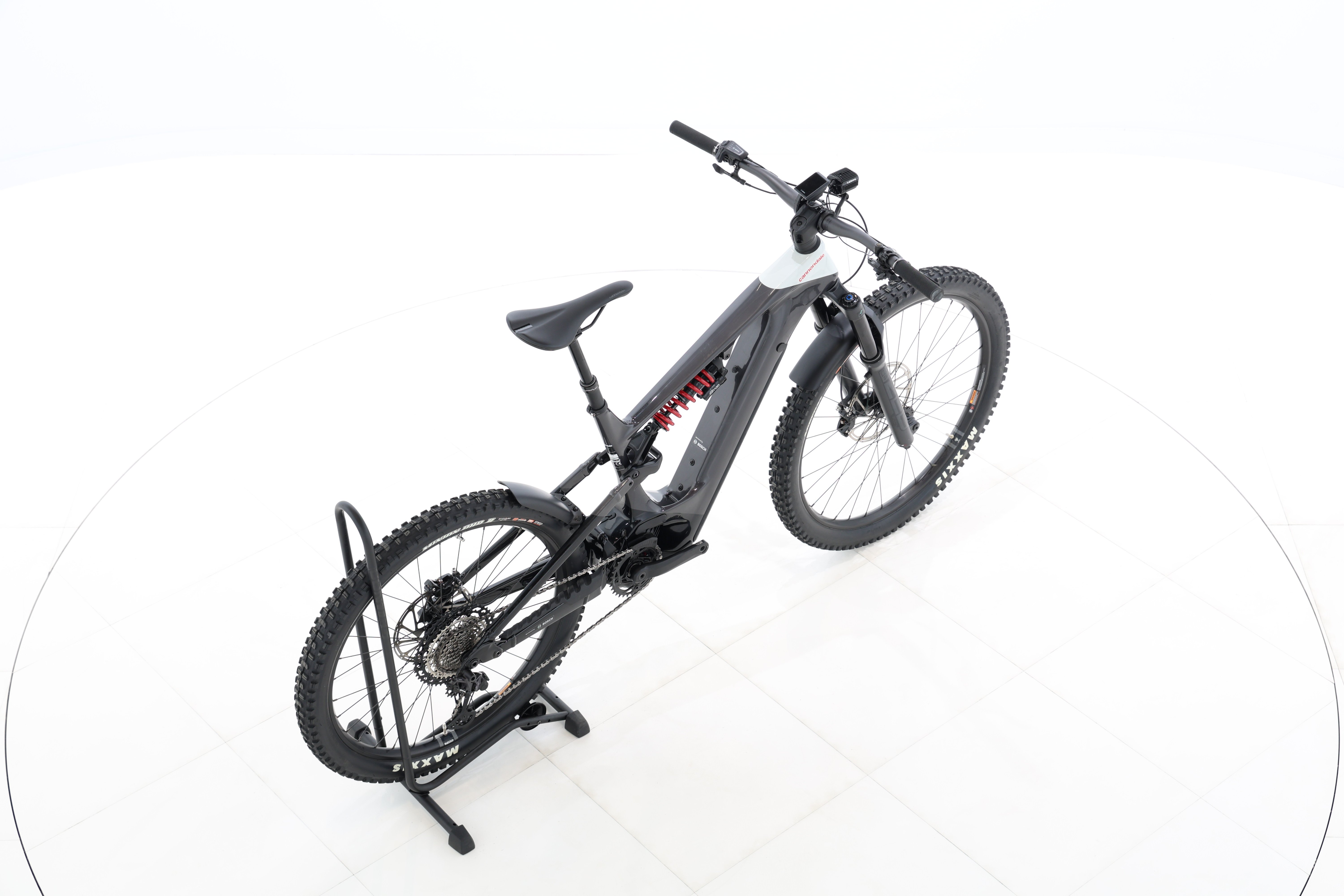 ccfefdff-e133-4703-9f69-838ab76c149a