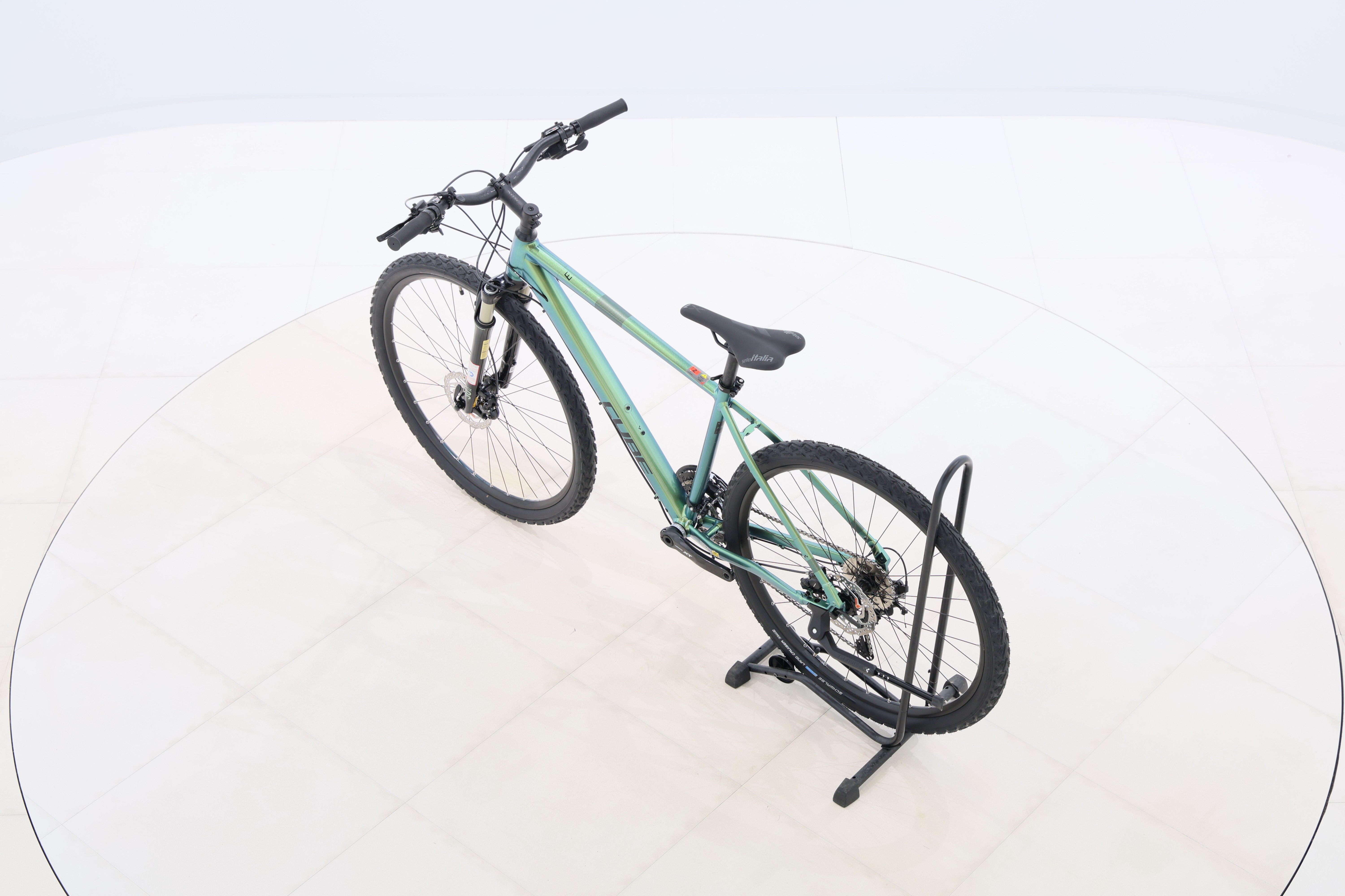 725fec48-7f4b-4869-8c1c-5f34c58adc20