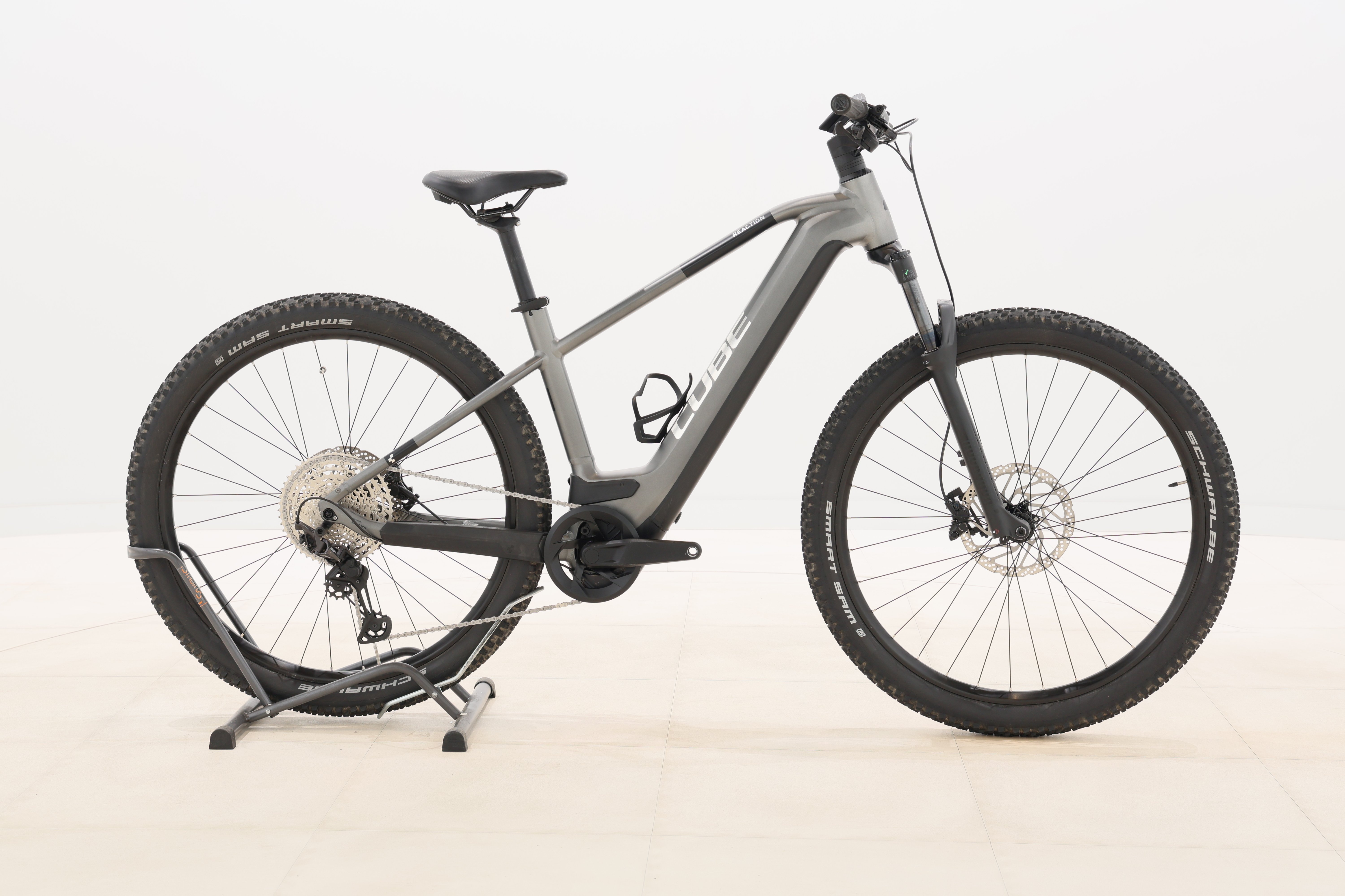 Cube REACTION HYBRID, RACE 750 2024