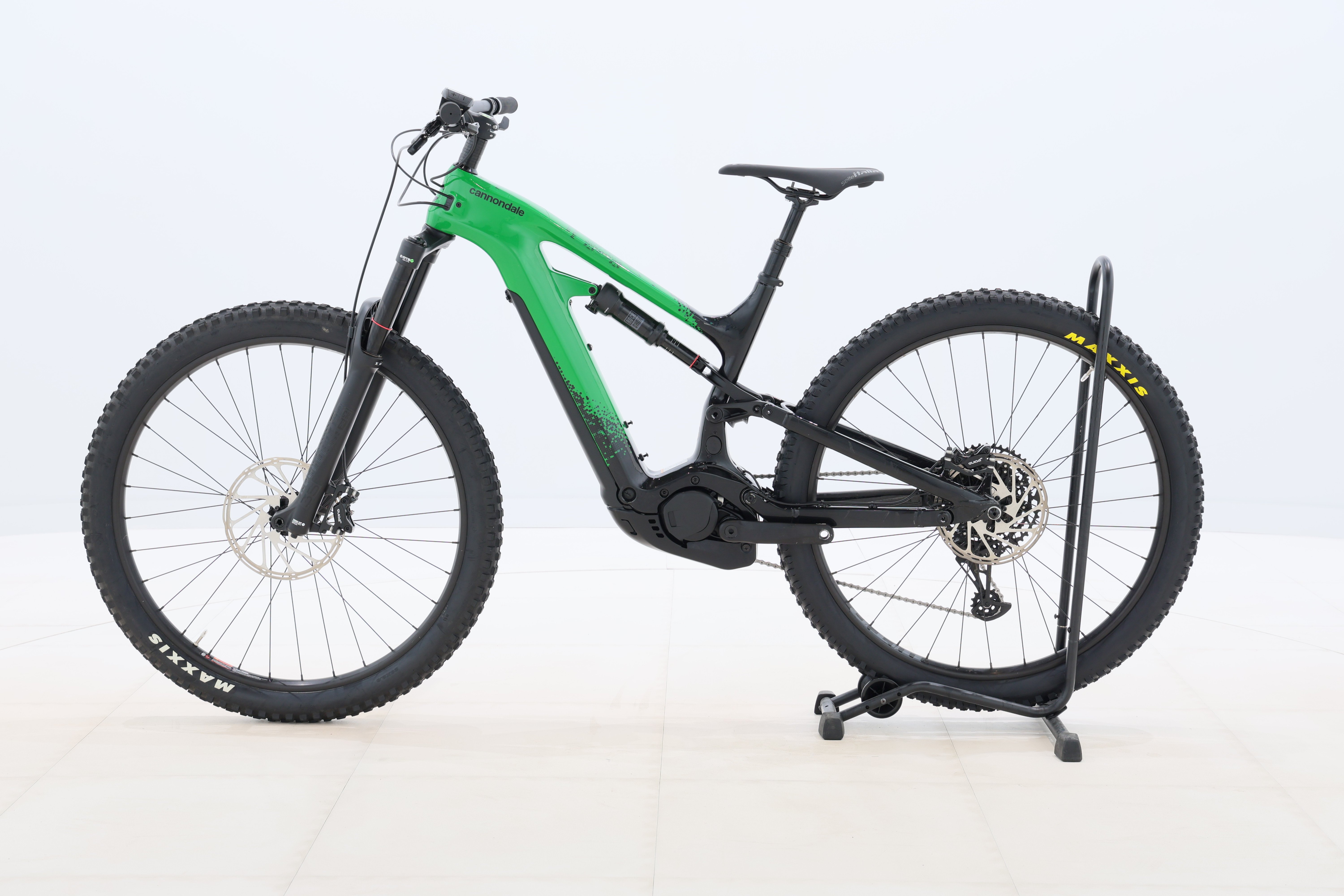 d7414eb1-db37-46fe-ad9b-8453824cffde