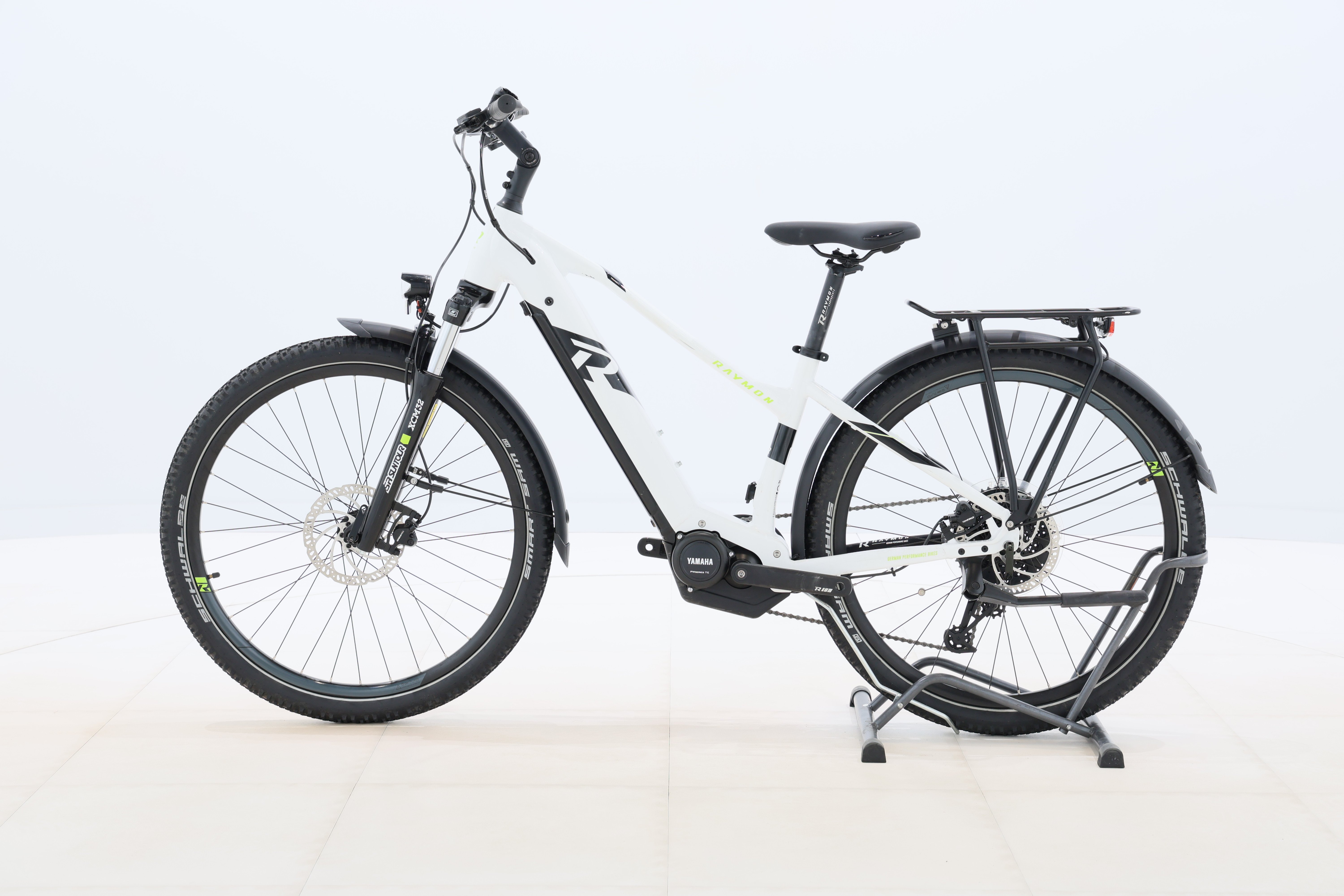 274e1544-a428-4f2e-a8da-2c708f811c9a