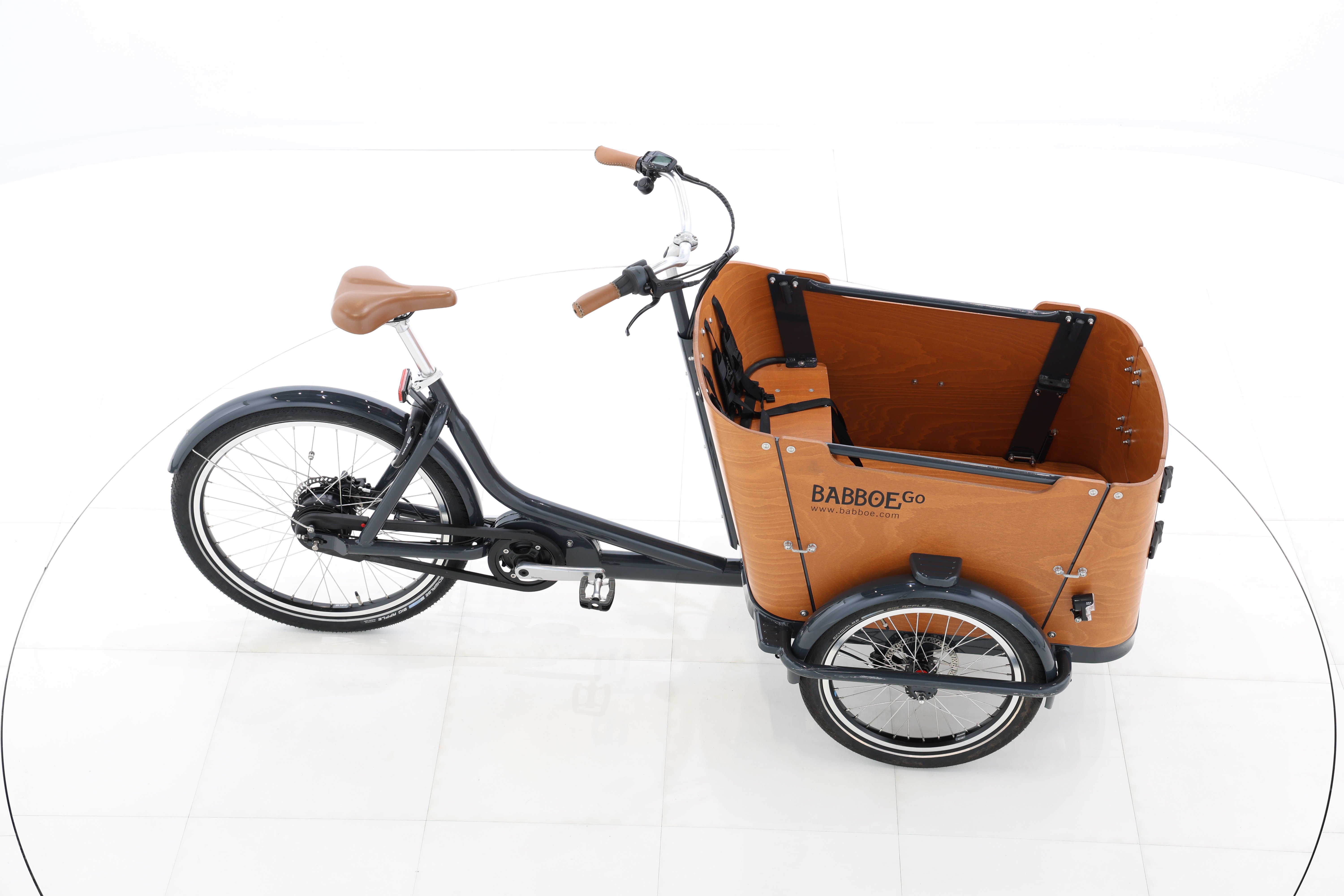 4379ff0b-19bf-495f-990c-c7782a1bf2d5