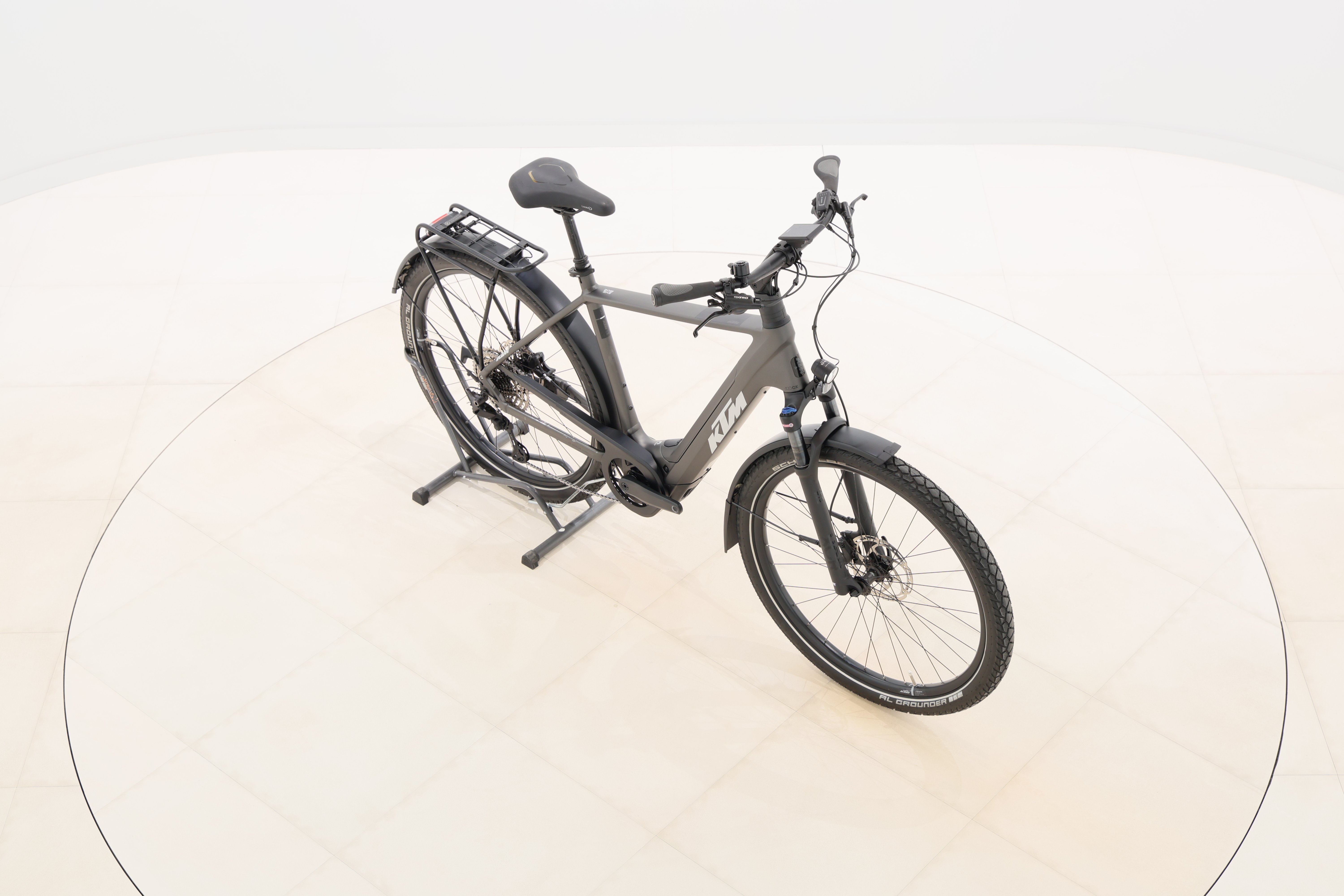 04fb9e80-6faa-439f-9d83-957160cd32e0