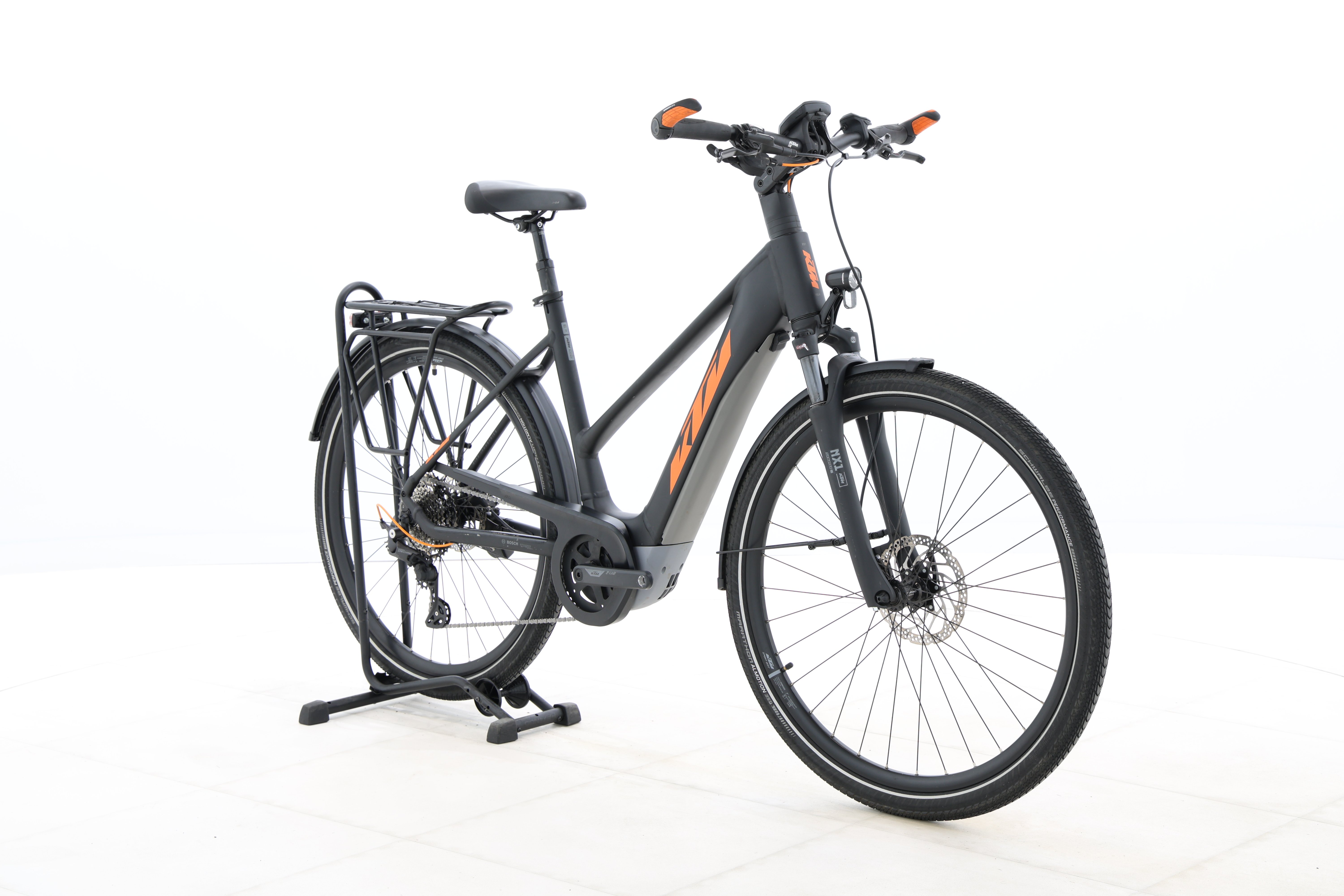 378c981b-d5d0-4d1f-b6c1-2ae380e8747c