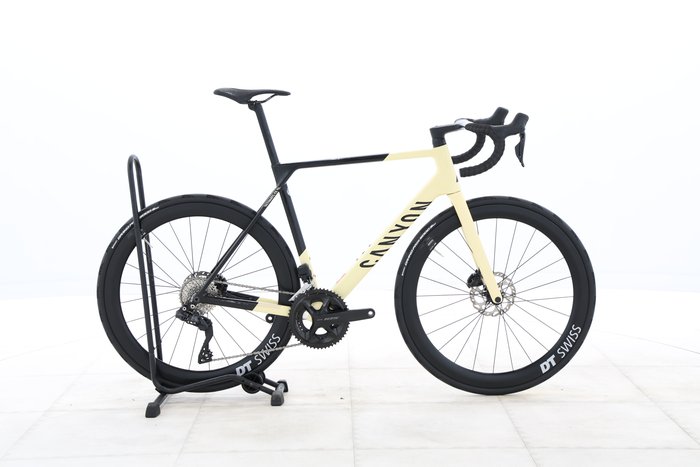Canyon ULTIMATE CF SL 7 DI2 AERO 2024