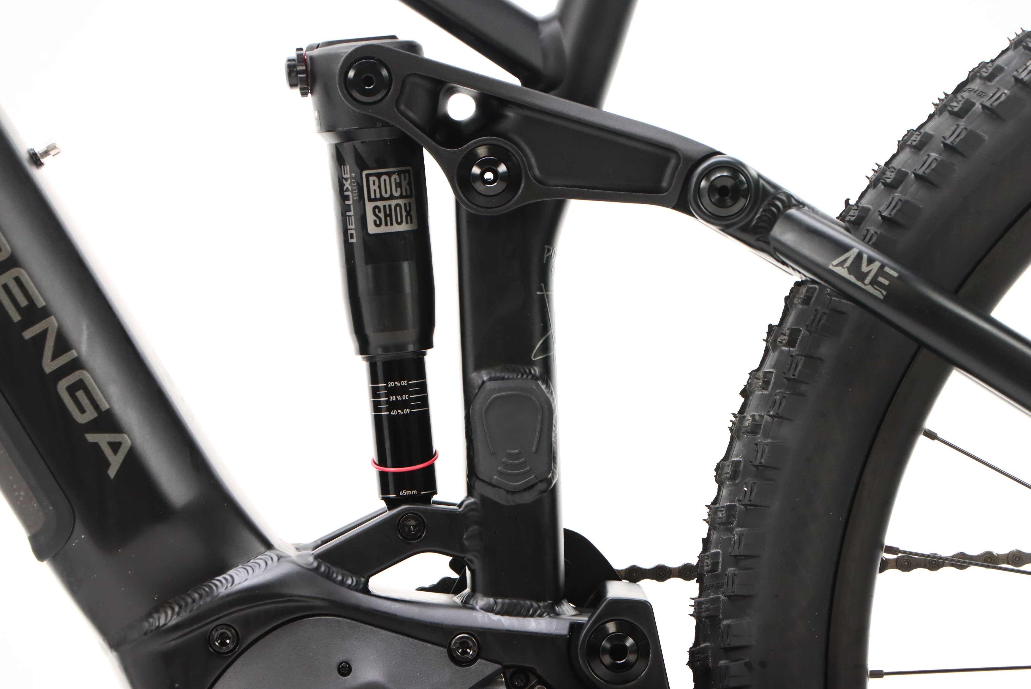 2c5f59d0-495a-46eb-be3a-7f662677ddd4