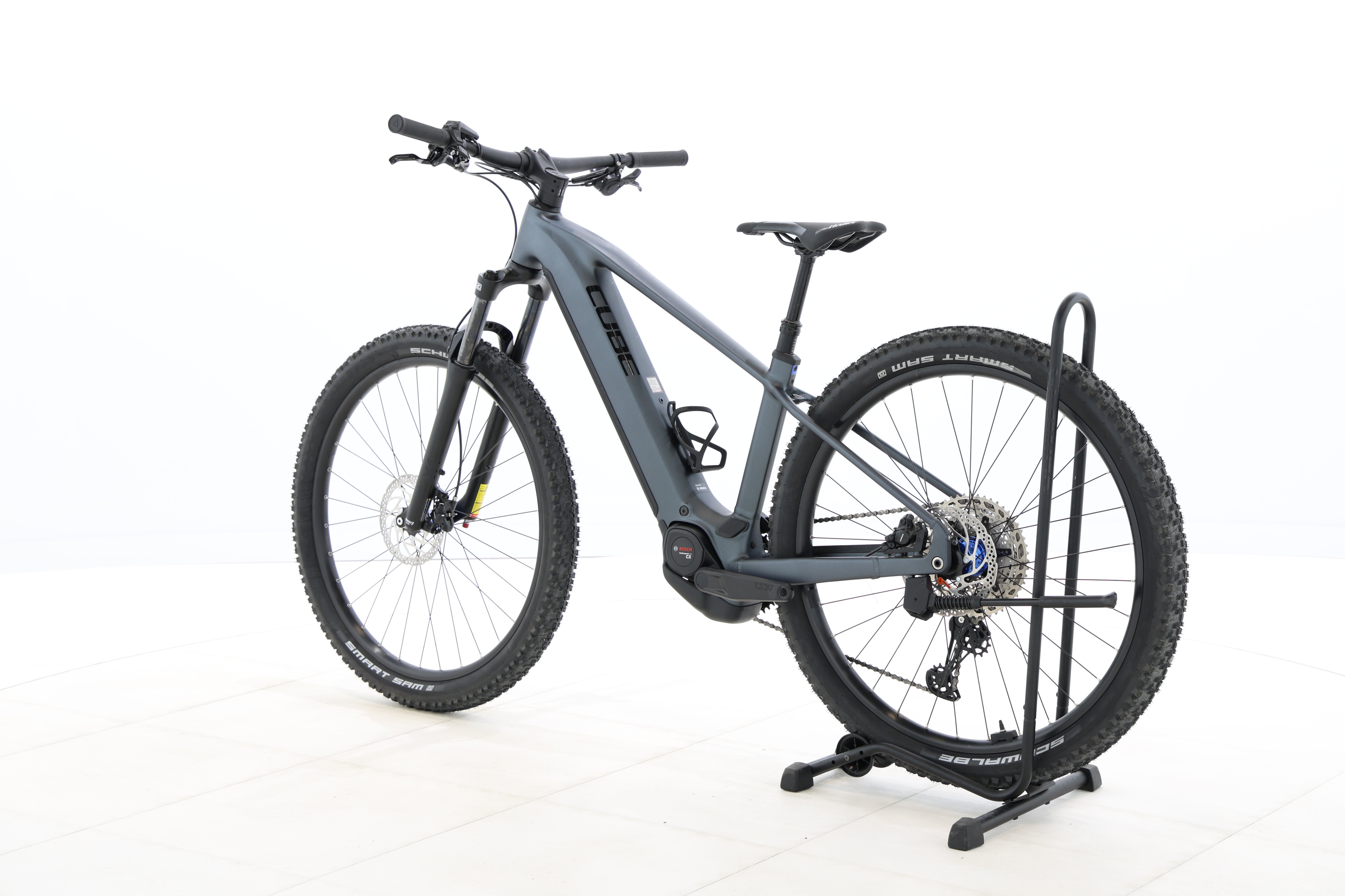 b96ea595-00cf-4a6f-a74f-e1d28d3bfa49