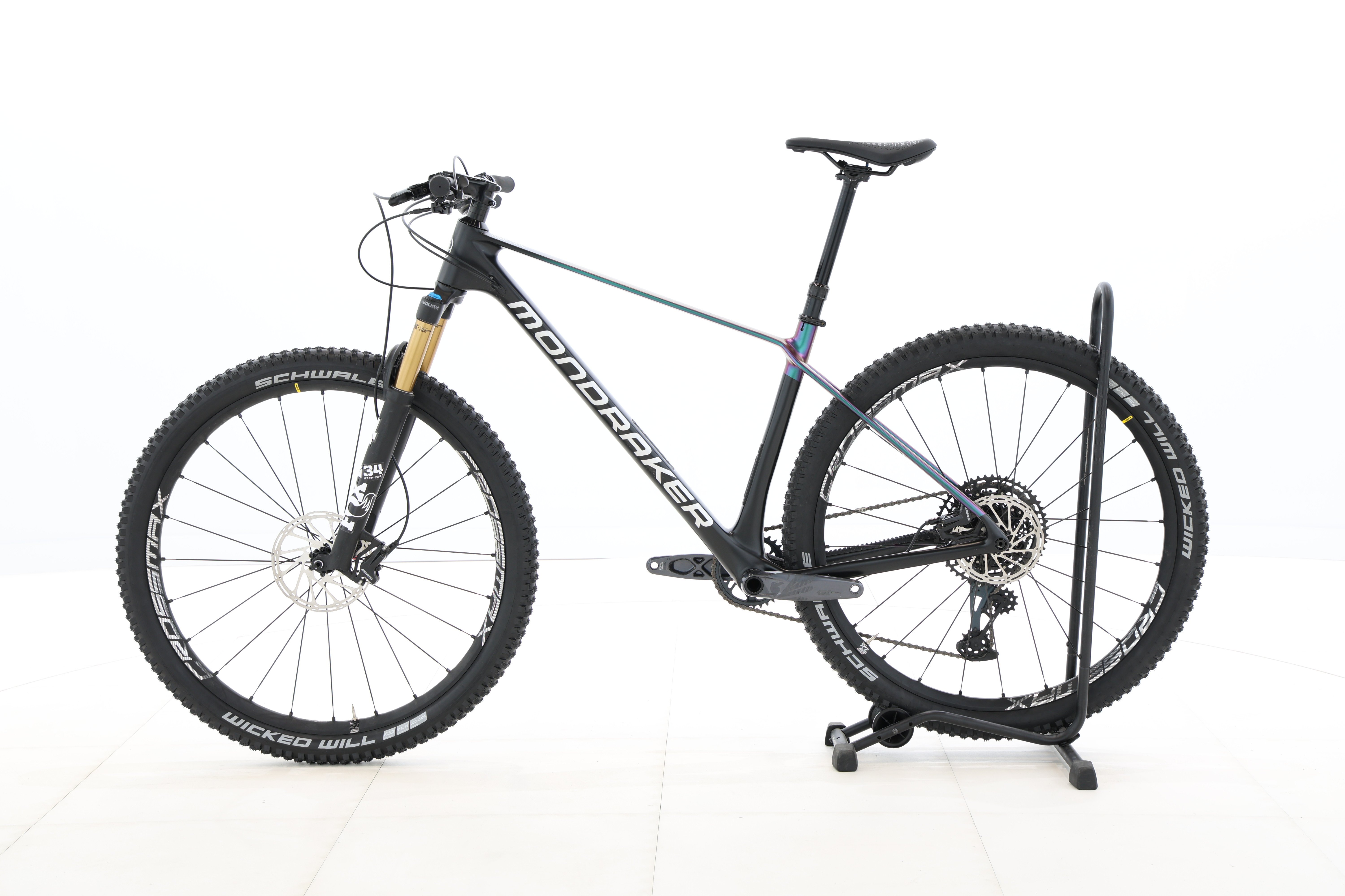 5c266bca-fe95-45d8-8dde-b391348ffd0c