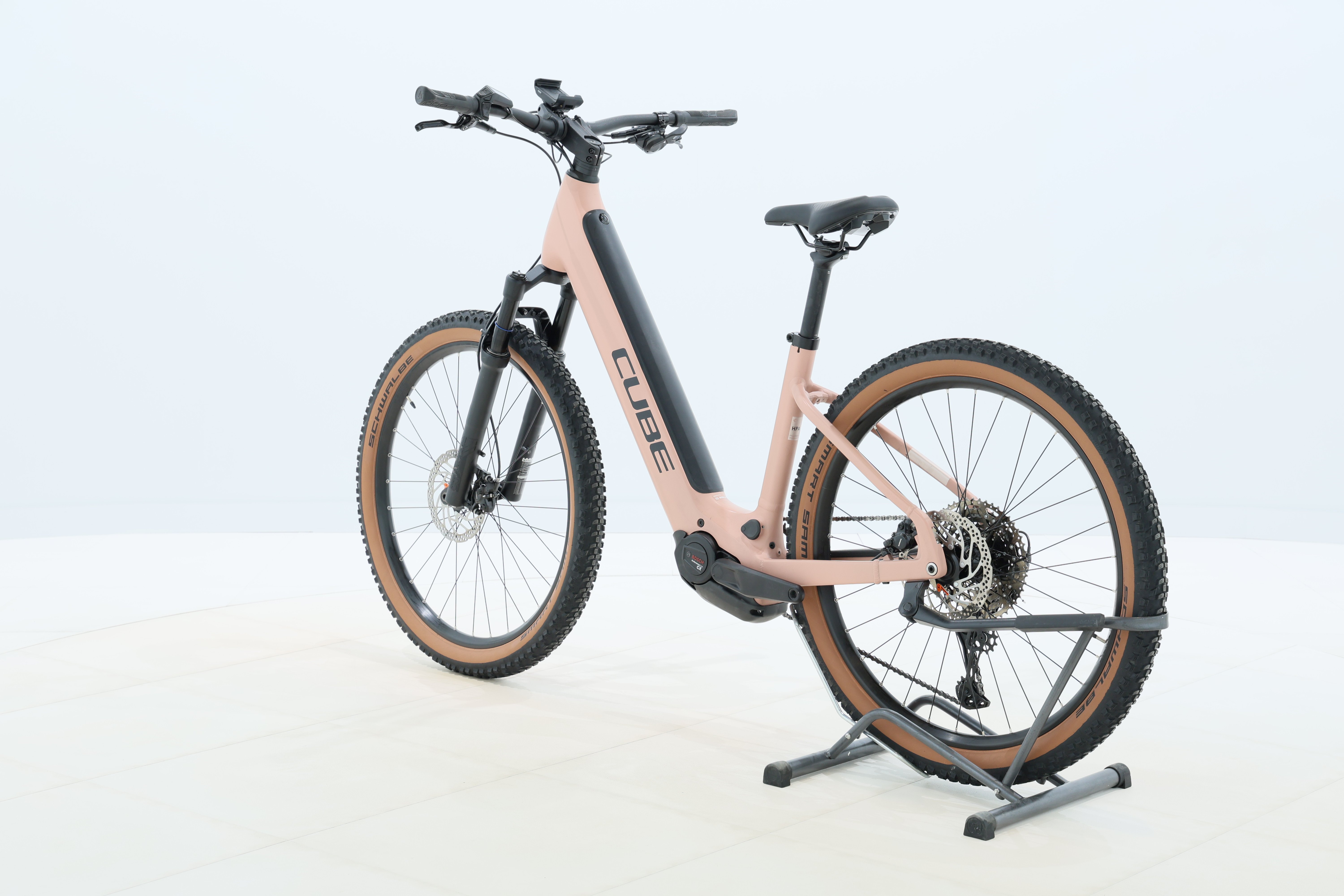 b31b6cd5-0069-4e60-a28e-2e668921265e