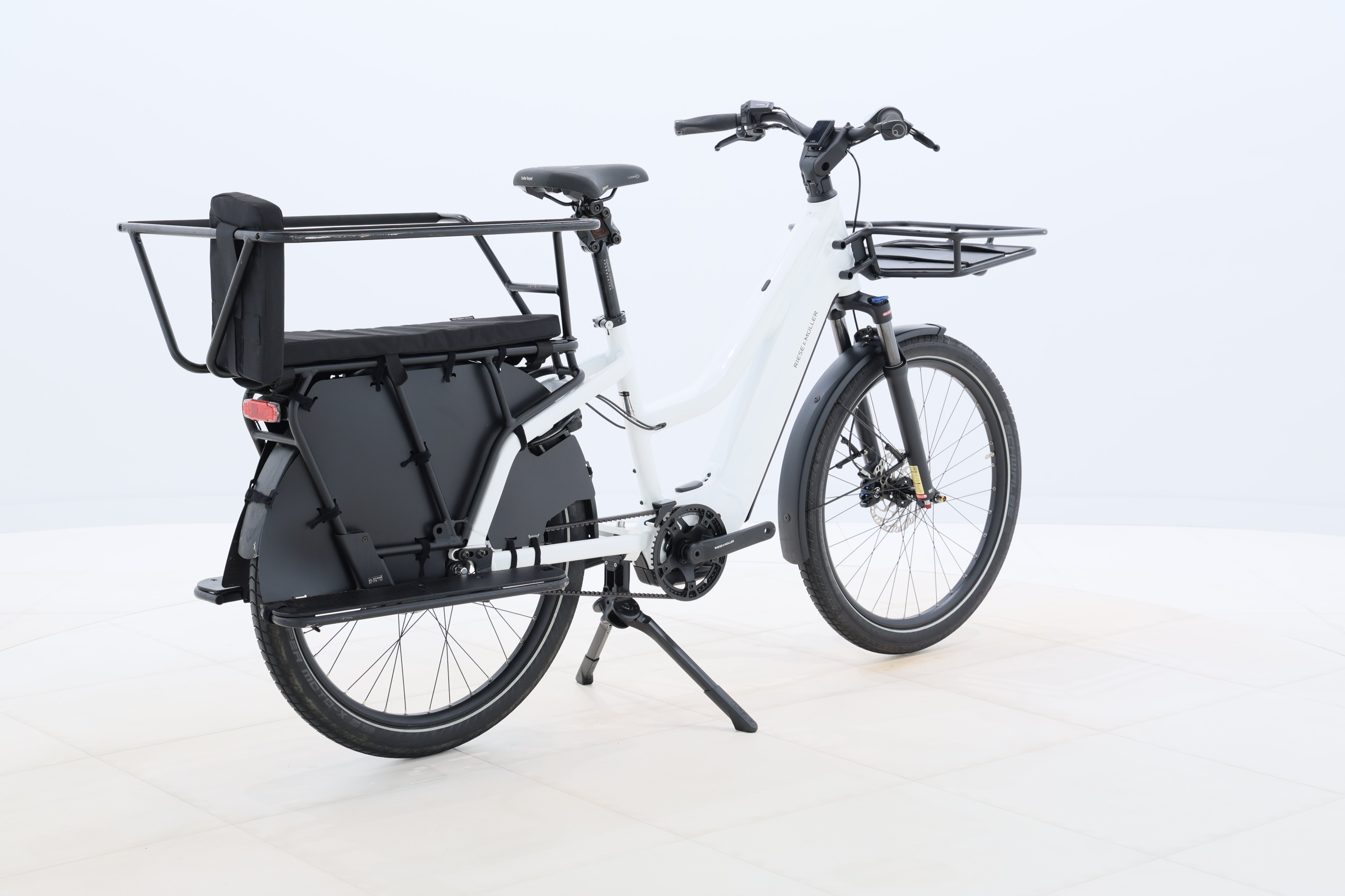 520f0e4a-8978-45f5-88ba-da64c276b408