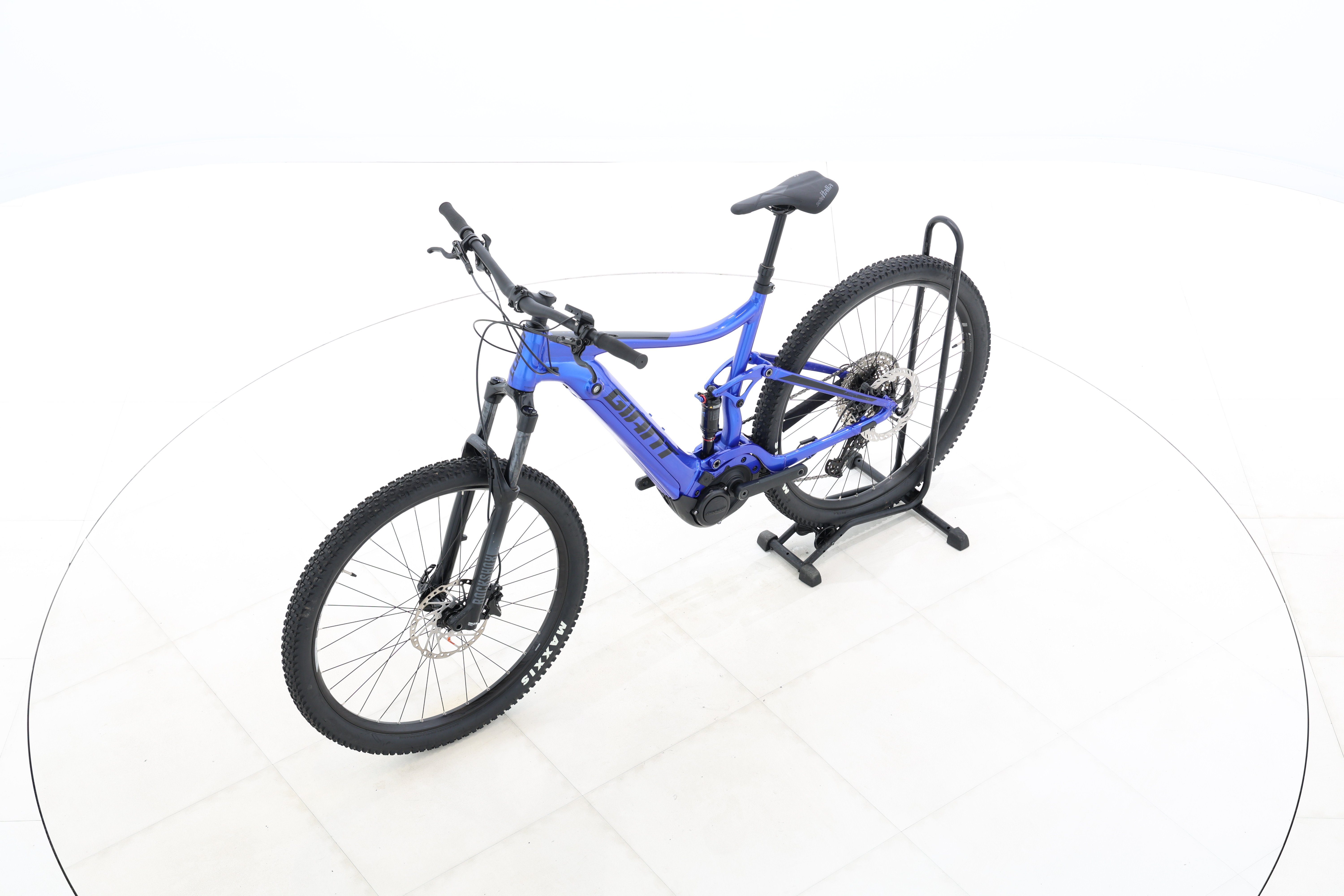 204f49c3-0550-4b85-a1da-76781be2b73c