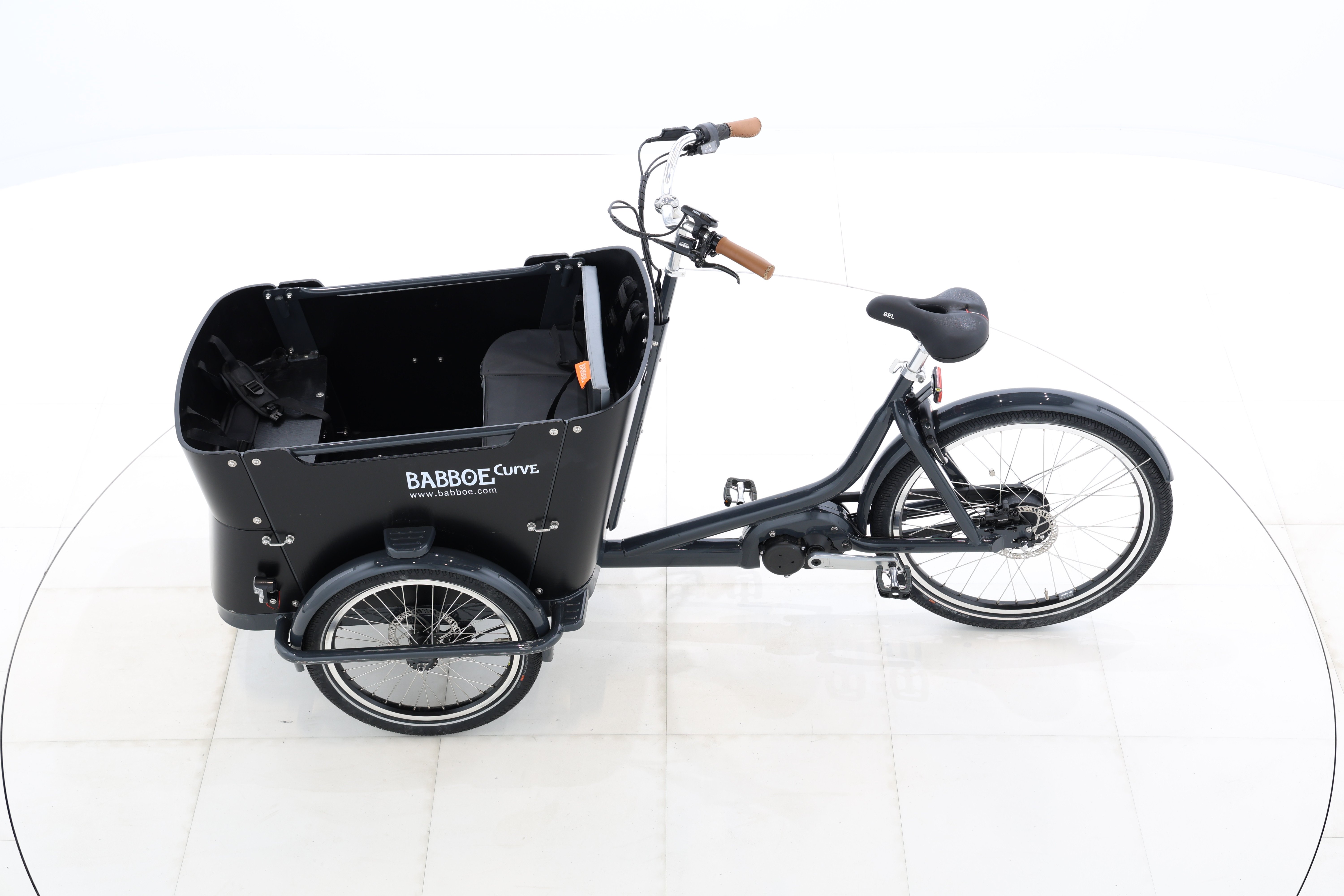 8ba16152-3525-4880-bbba-68c0a6f1b675