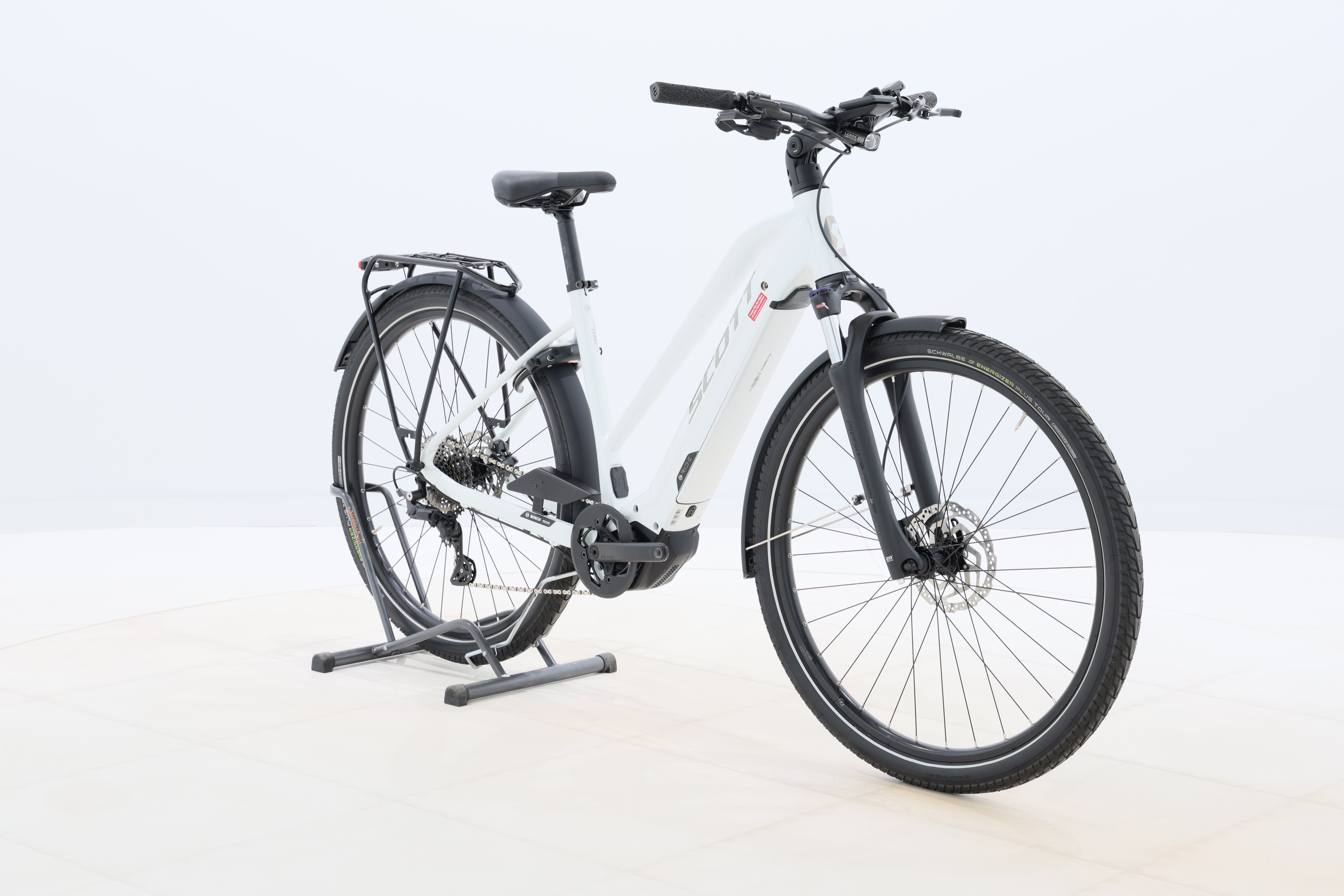 19f2445c-3fb3-483b-b620-e10f8cf2f41e