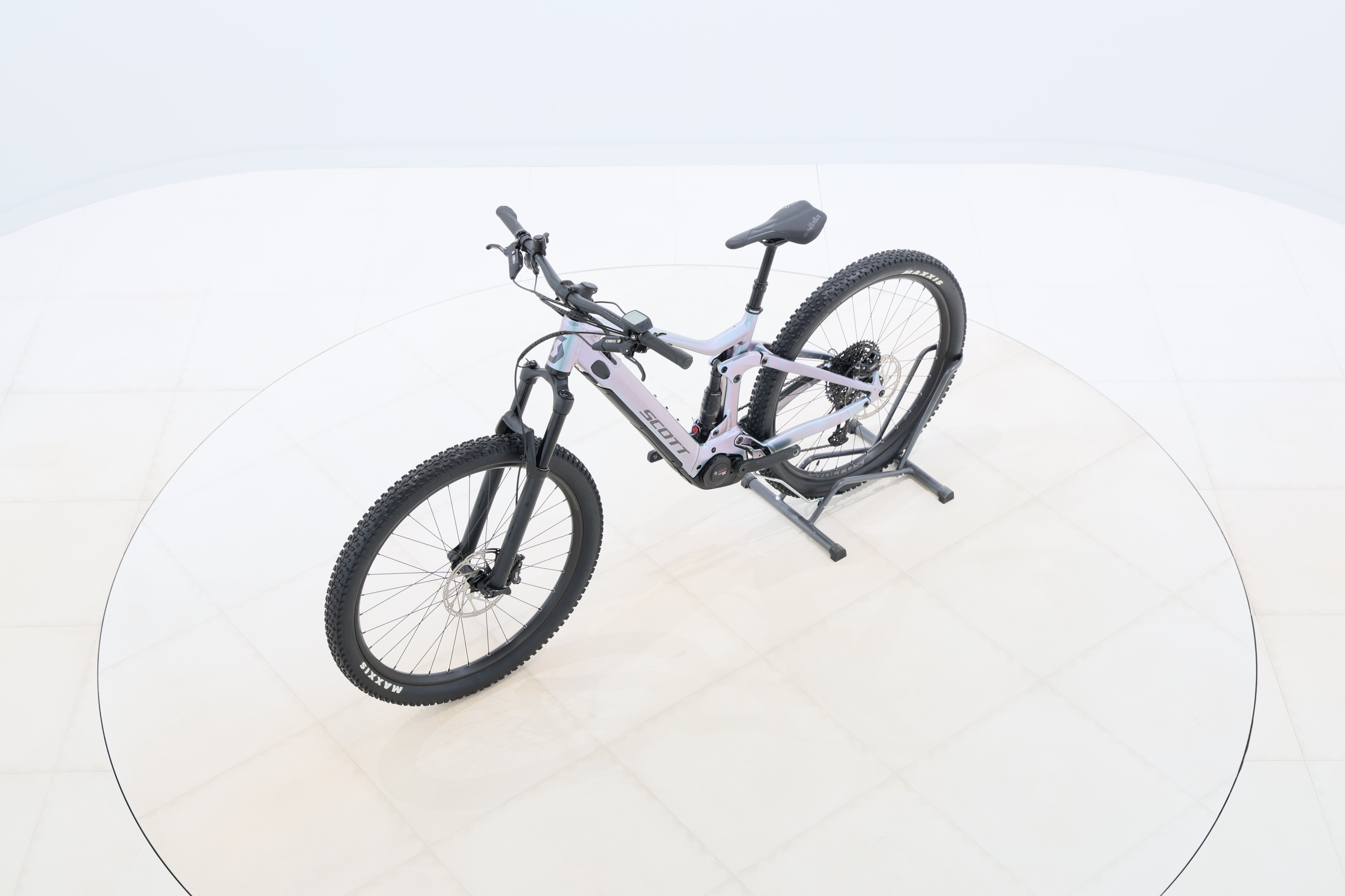 560770bf-8a35-4f3c-909e-a0589240e1cf