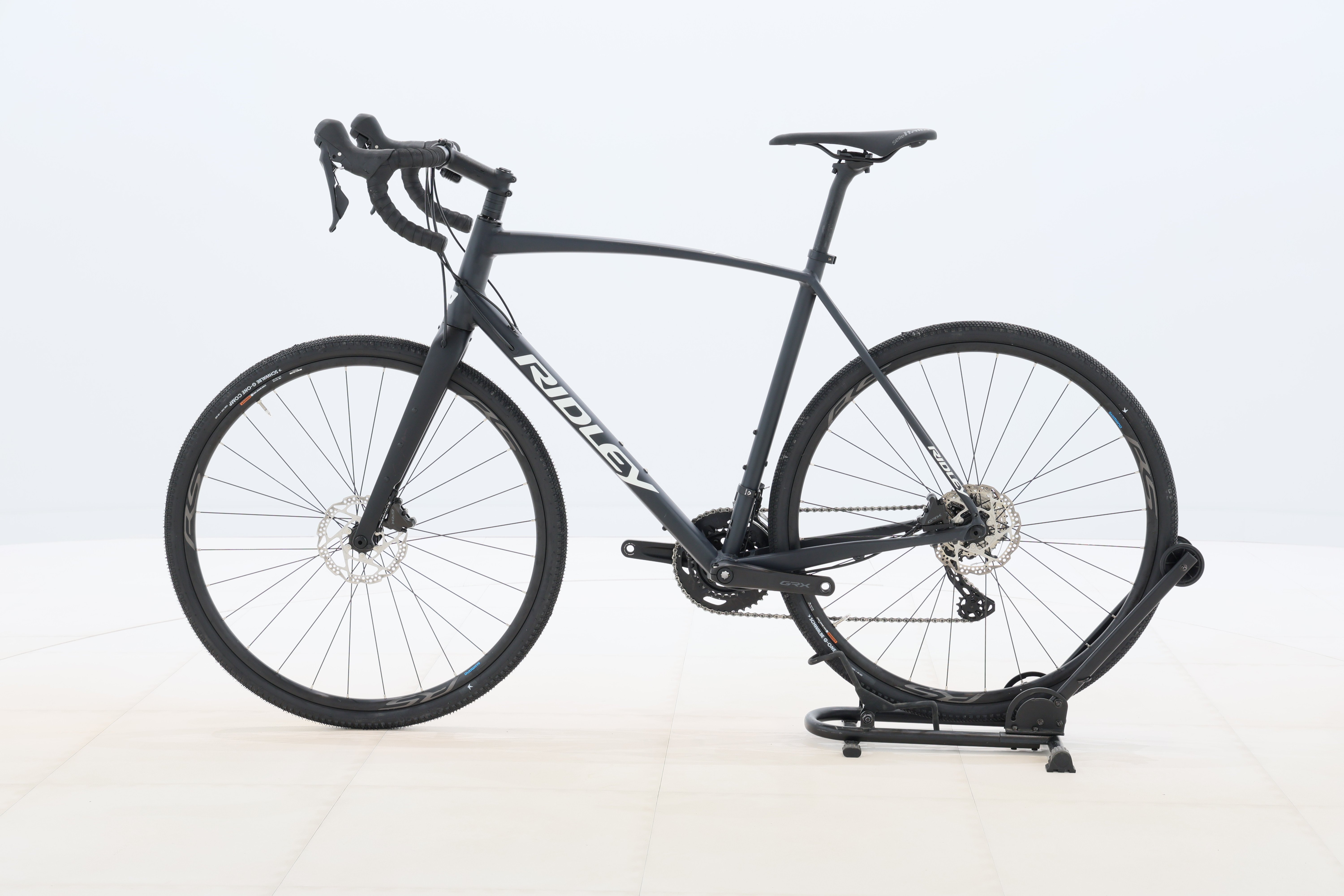 ad8343be-facf-400e-b338-1318bd8464c4