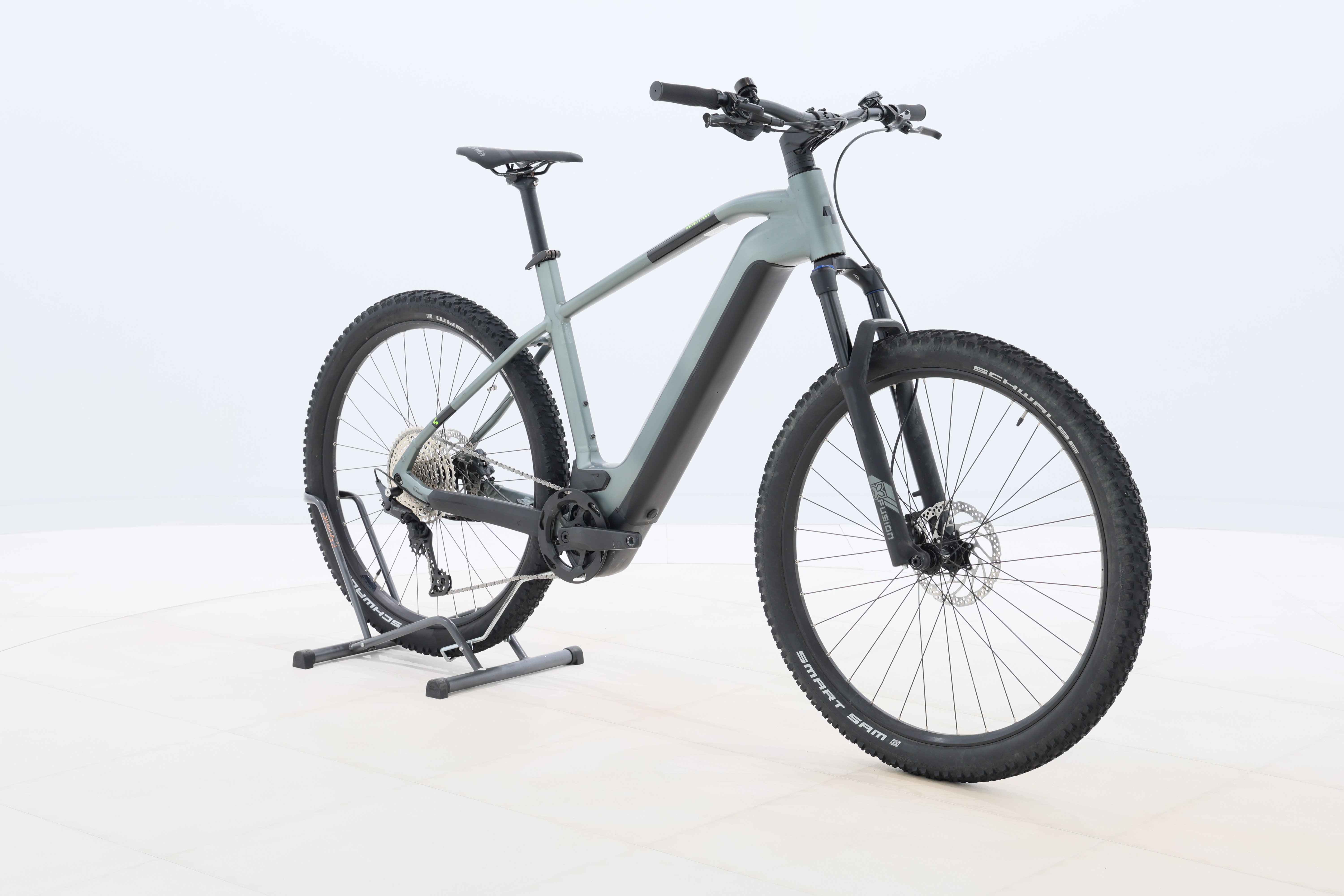 c793bbfe-23d9-4113-8bde-342cea356e48