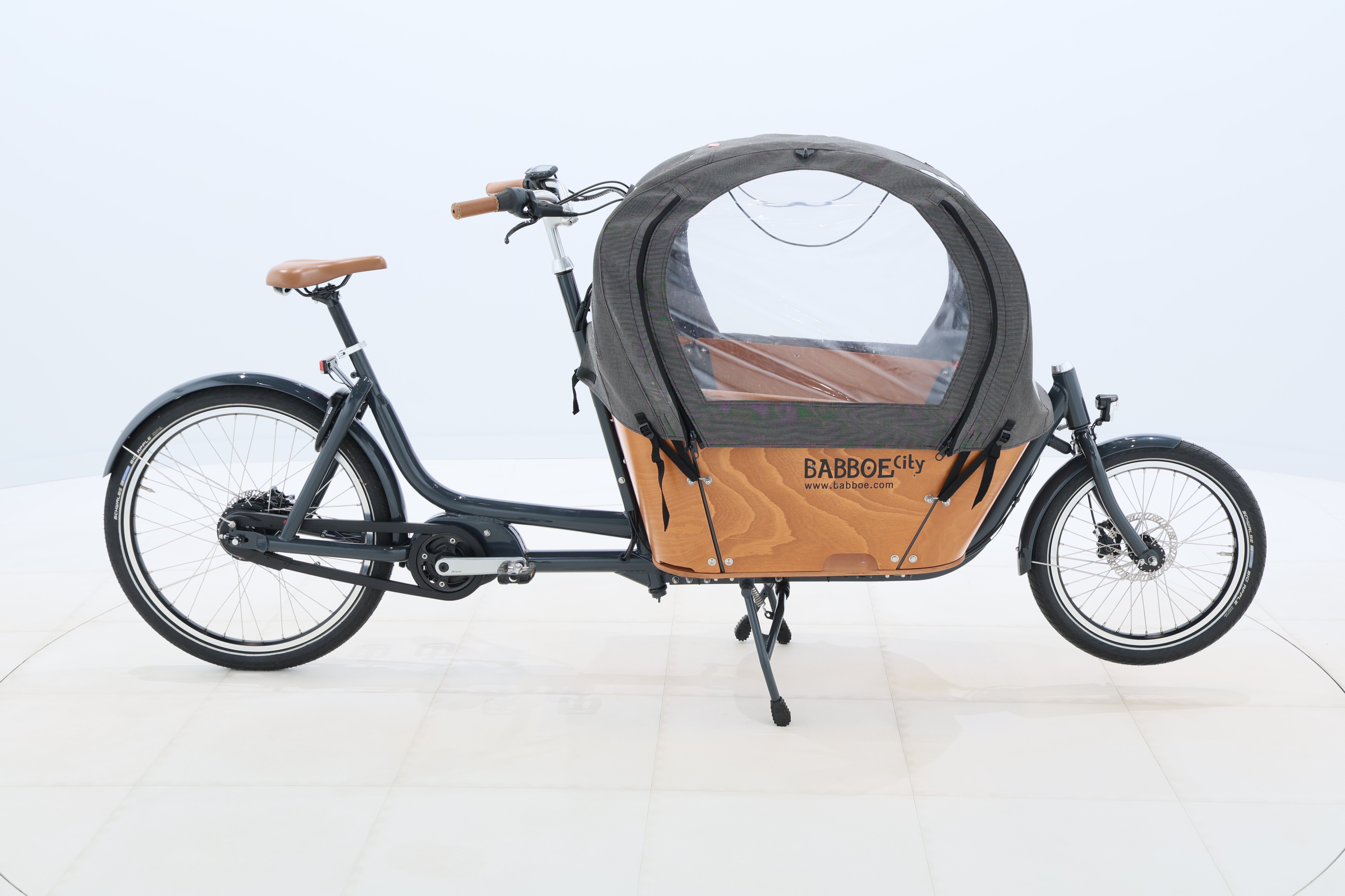 834199d4-f840-4daf-be88-256816261481