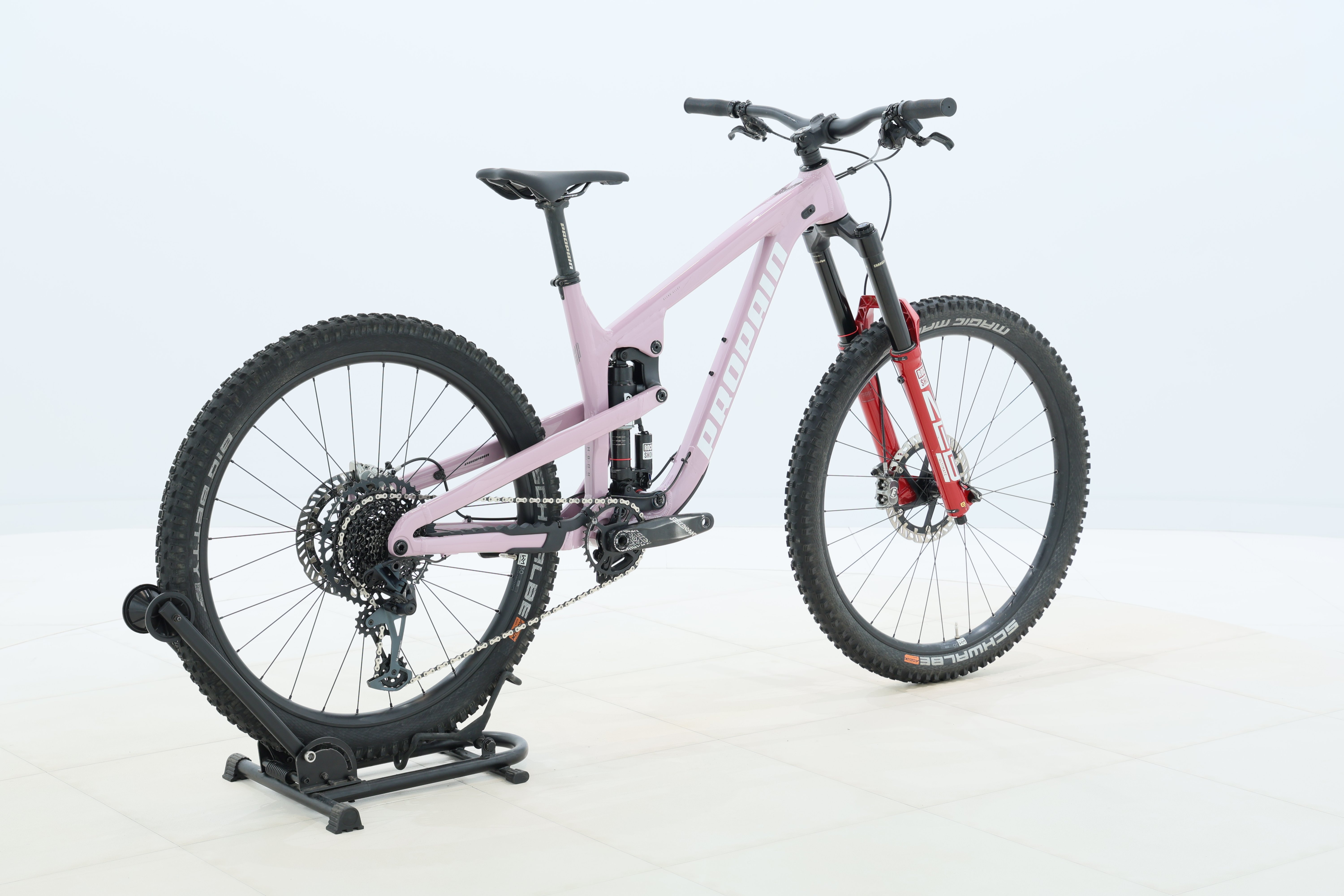 94216070-aee5-4b64-8caf-73e473a28866