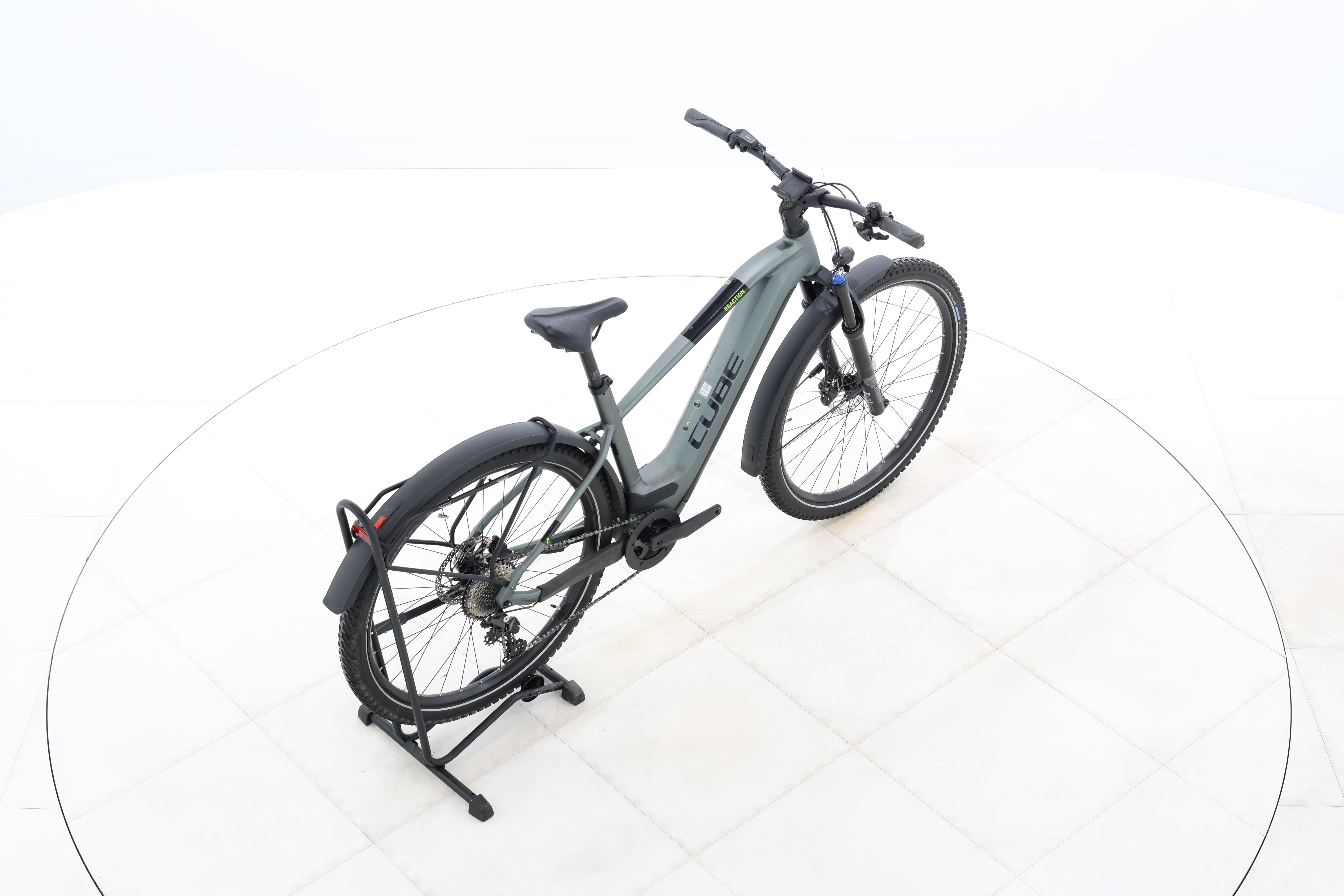 54f599c9-76ba-4f22-8ed9-610468ffd4b1