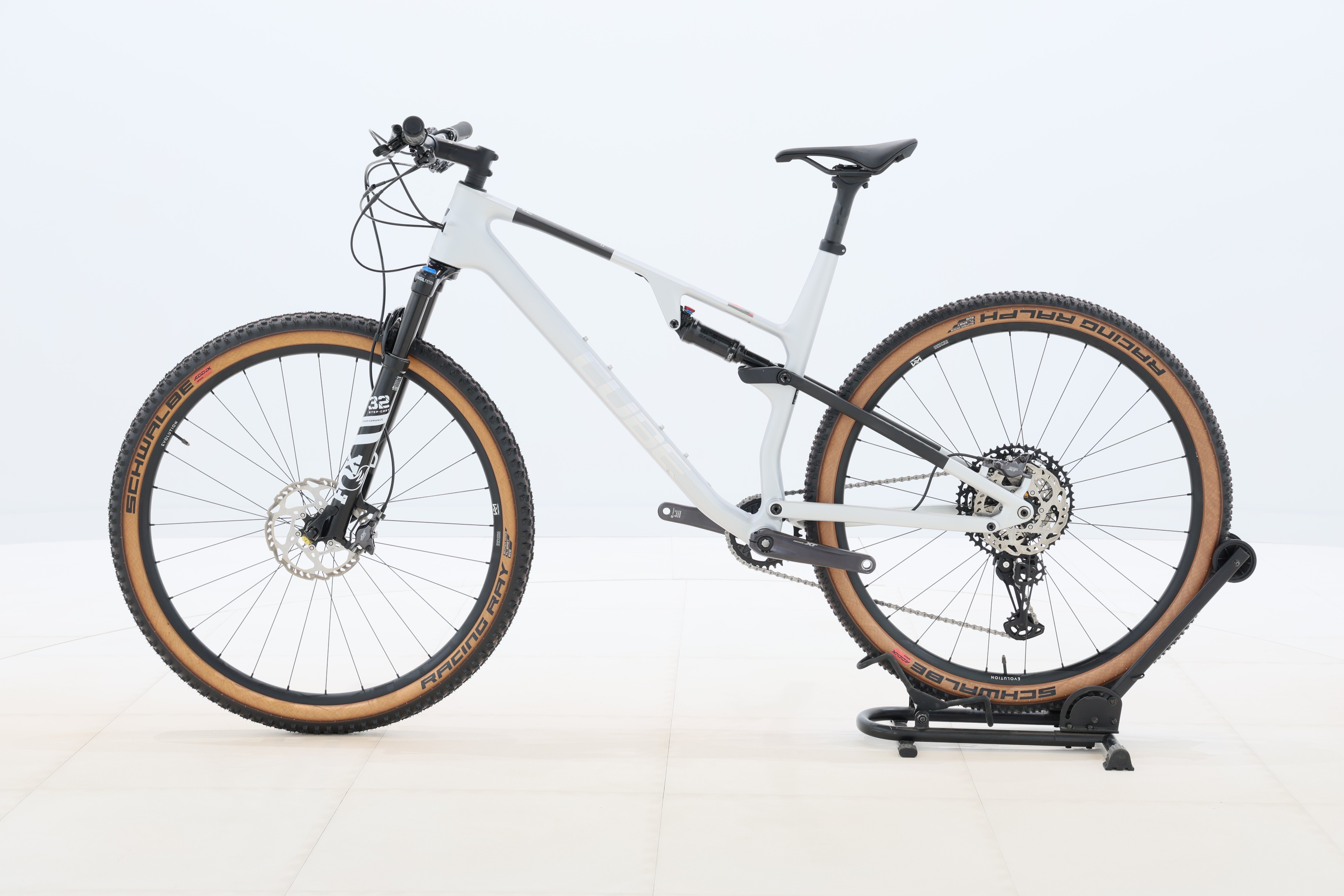 d4af0ac3-d316-4ba5-a1b7-9d18e8ed6690