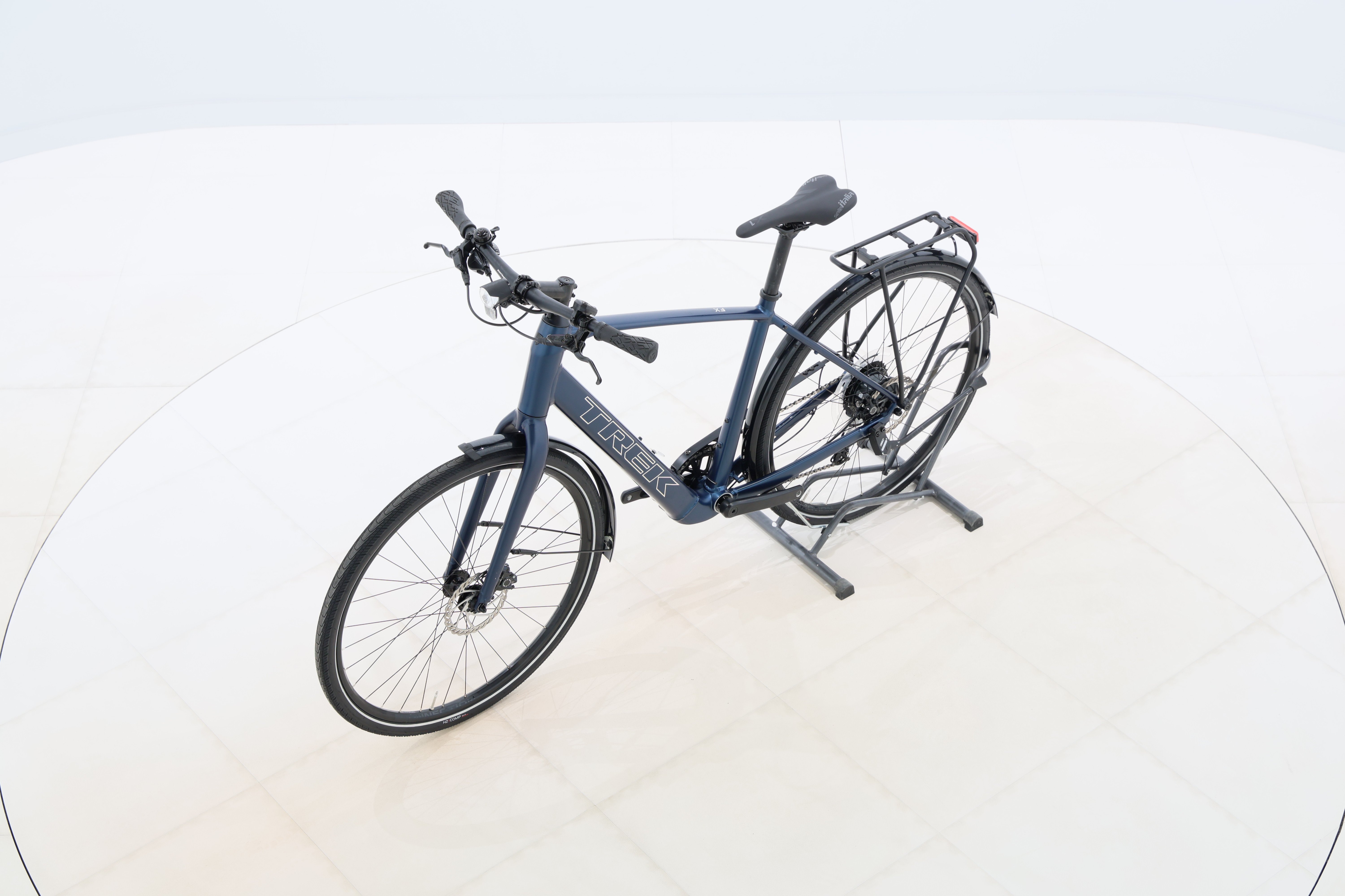 cf568090-0e42-4dfc-8118-f9a277fb4484