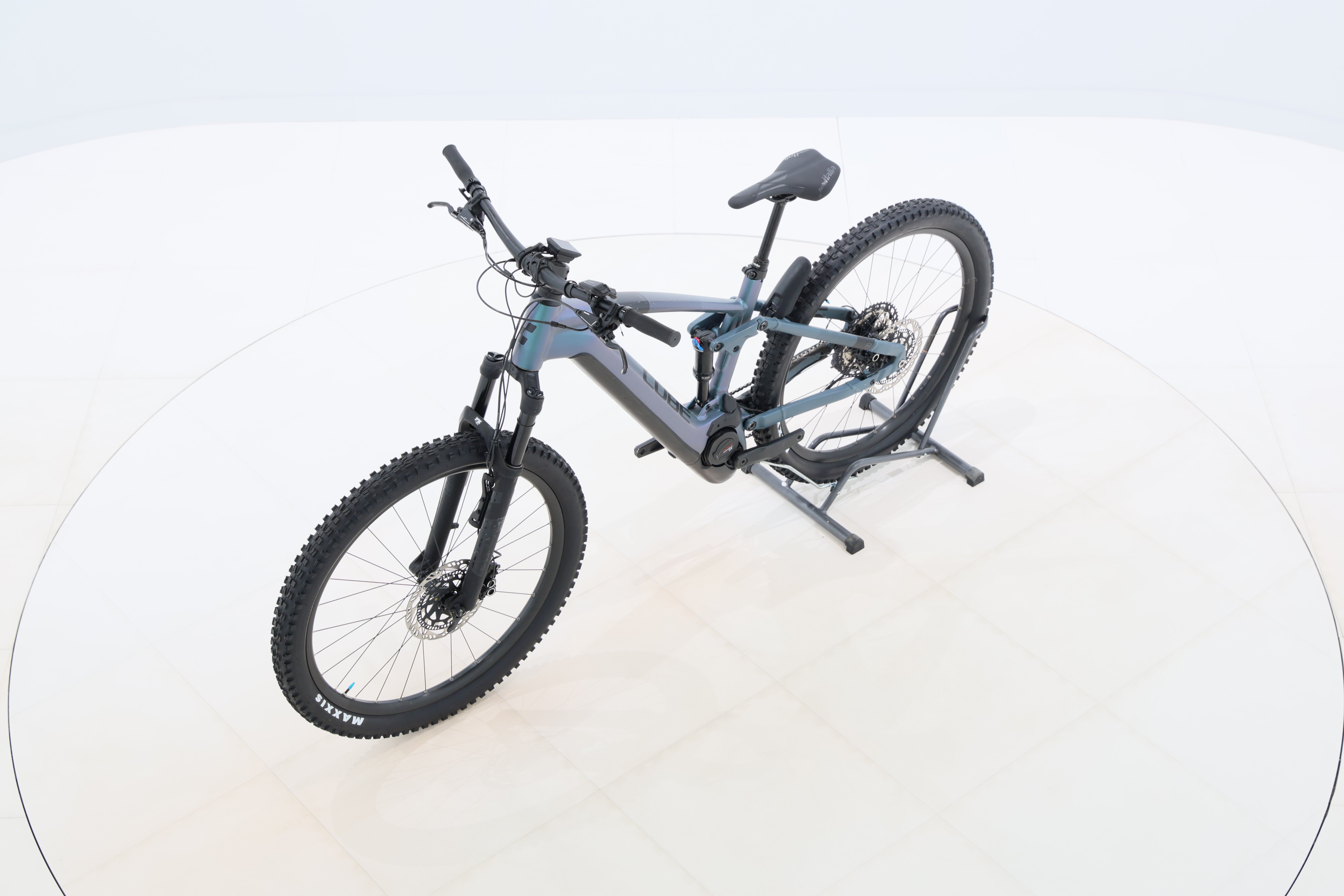 fb0b1907-c79d-41a8-959c-30a6668b969b