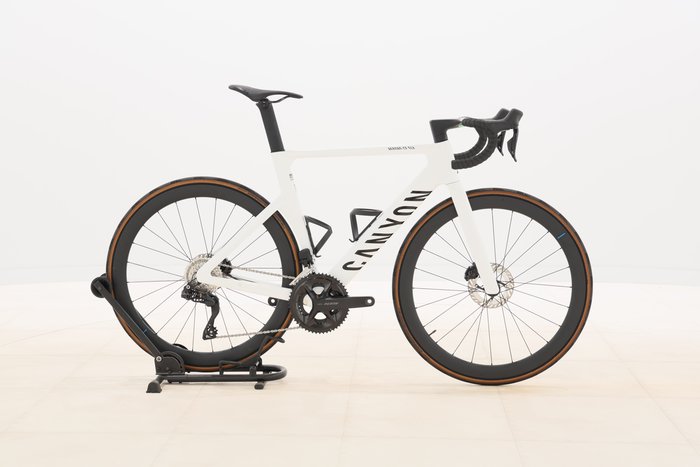 Canyon AEROAD CF SLX 7 DI2 C46 2025