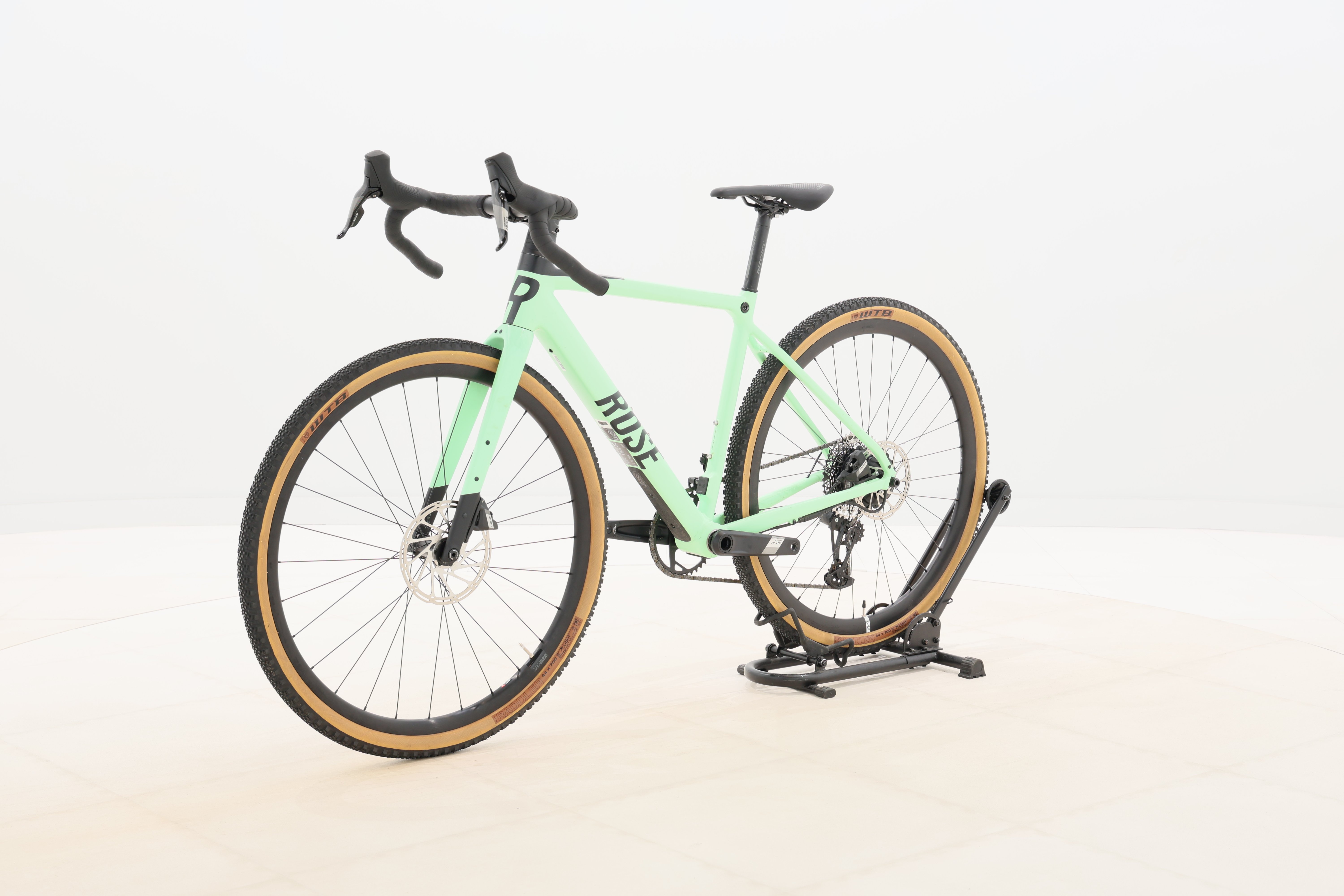 d71ad8a9-ab47-4e52-ae73-45ebfc900002