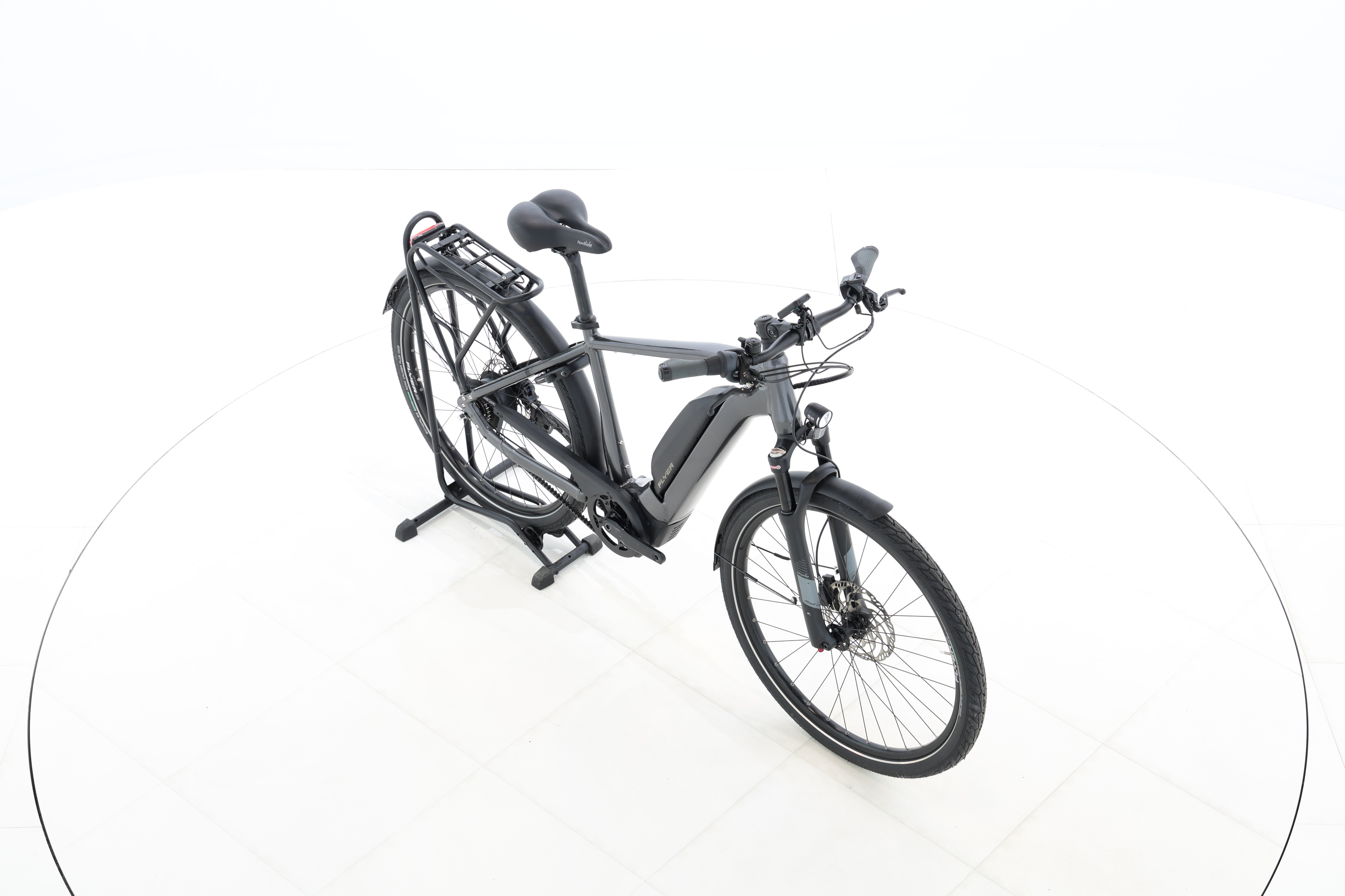 cade4be2-7a5f-4a5b-b336-edea9f5a2665