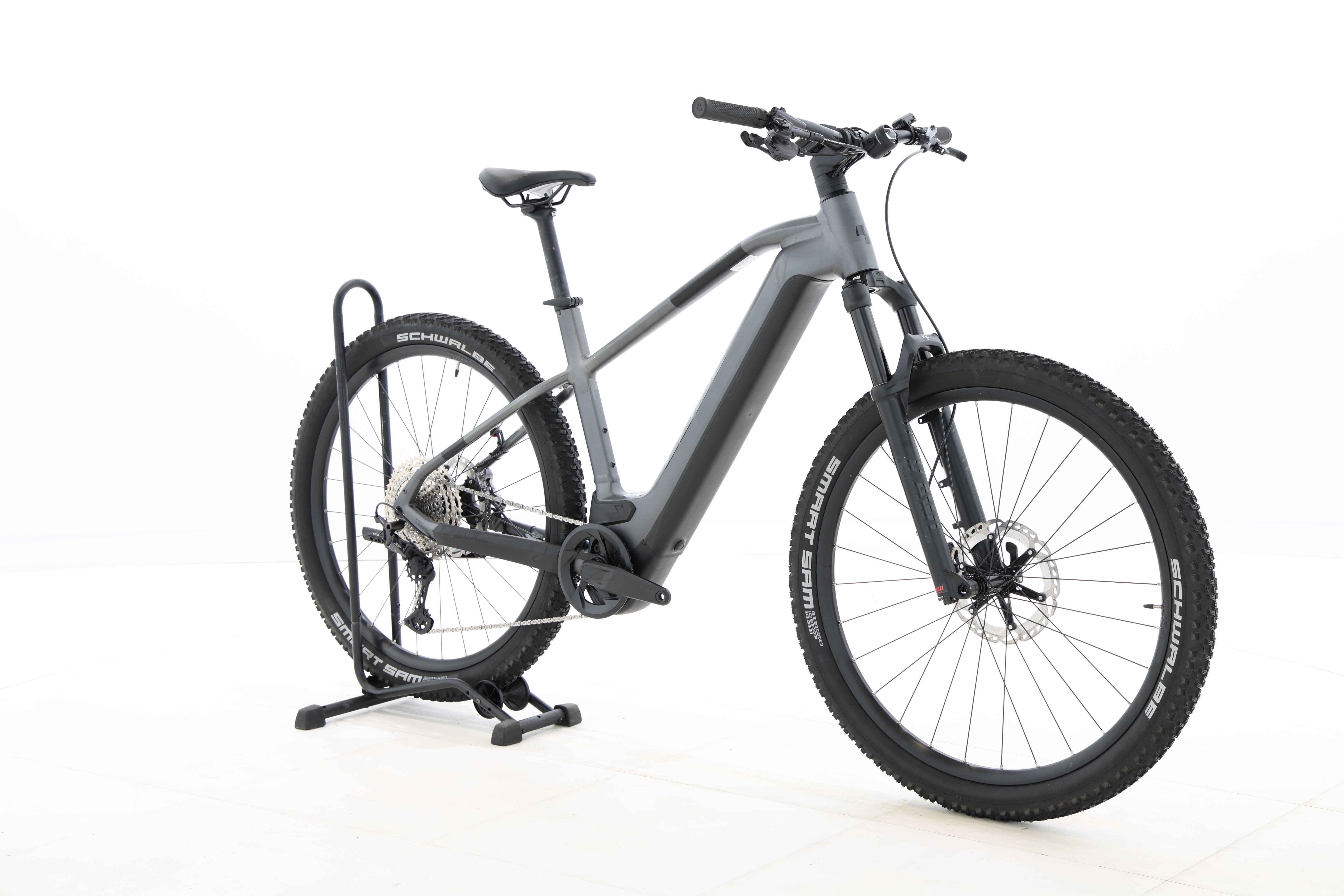 d7dc4845-8a73-4508-93d2-79bf341cc003