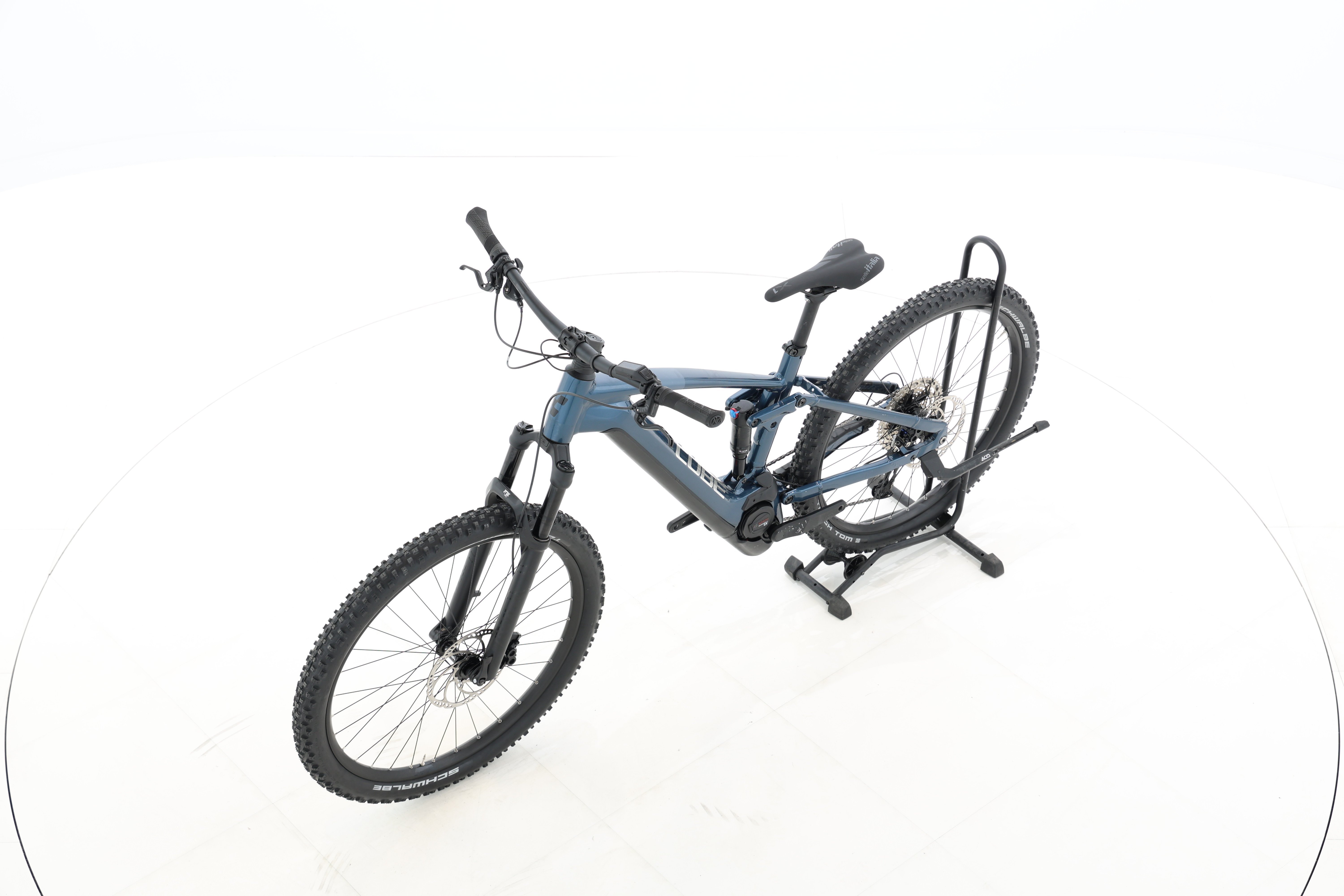 1dce767c-b70f-474a-990a-e2d89558781d