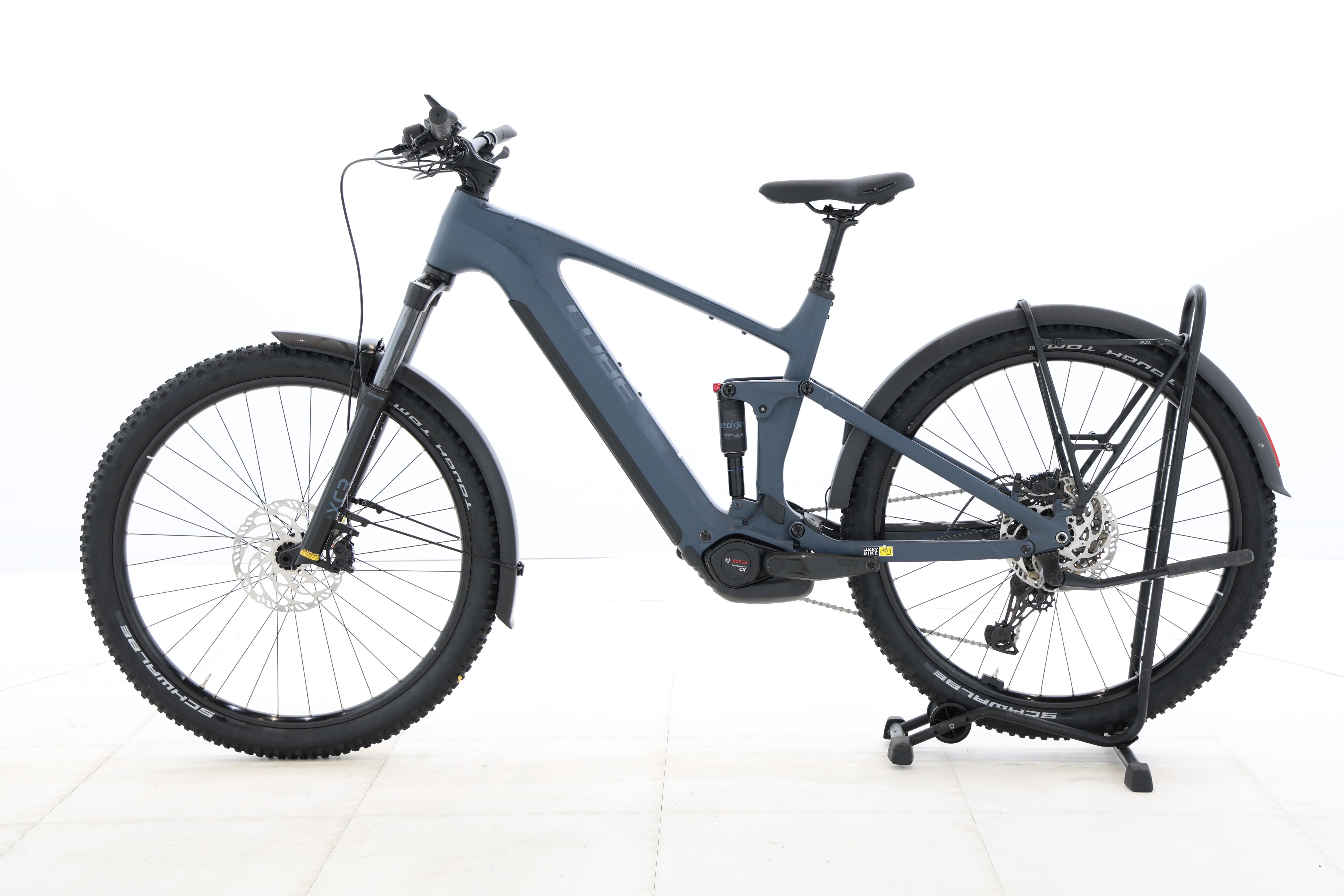 813eb2e4-a700-4906-9a8a-e9d21741f4ef